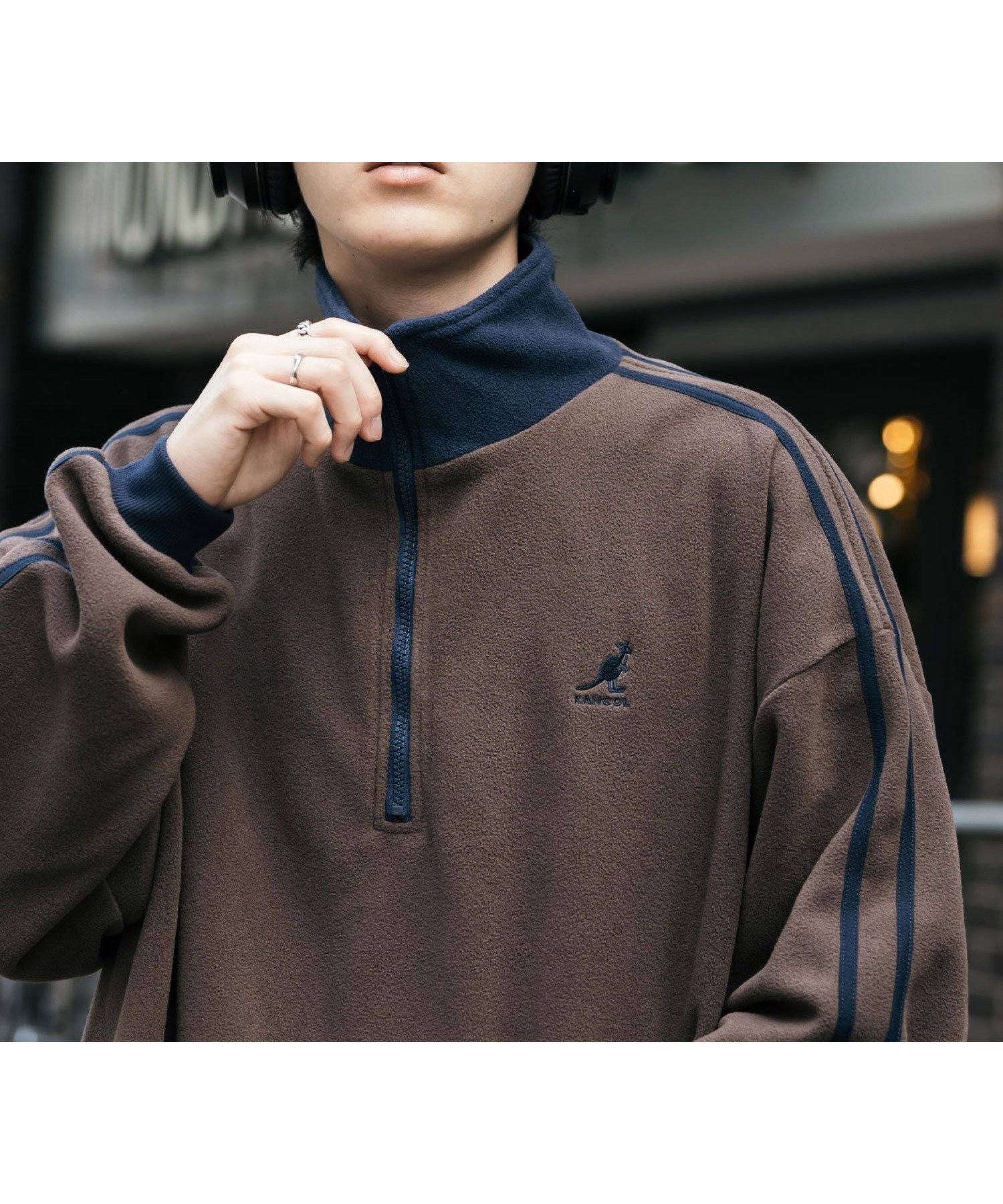 【ロッキーモンロー/Rocky Monroe】の新色追加 KANGOL 別注コラボサイドラインロゴ刺繍ハーフジップフリース インテリア・キッズ・メンズ・レディースファッション・服の通販 founy(ファニー) 　ファッション　Fashion　レディースファッション　Fashion for Women　インナー　Innerwear　春　Spring　秋　Autumn　コンパクト　Compact, Small Size　軽量　Lightweight, Ultra Light　スポーツ　Sports, Activewear　ダブル　Double, Double-Breasted　人気　Popular, Best Seller　別注　Limited Edition, Custom Order　メンズ　Men's, Menswear　ロング　Long, Long-Length　ワイド　Wide, Wide Fit　冬　Winter / This Winter　再入荷　Restock / Back in Stock　おすすめ　Recommended / Our Picks　エレガント 上品　Elegant　2025年　2025　2025-2026秋冬・A/W　Autumn/Winter 2025–26 AW25–26　A.ブラウン×ネイビー|ID: prp329100004725722 ipo3291000000036069150