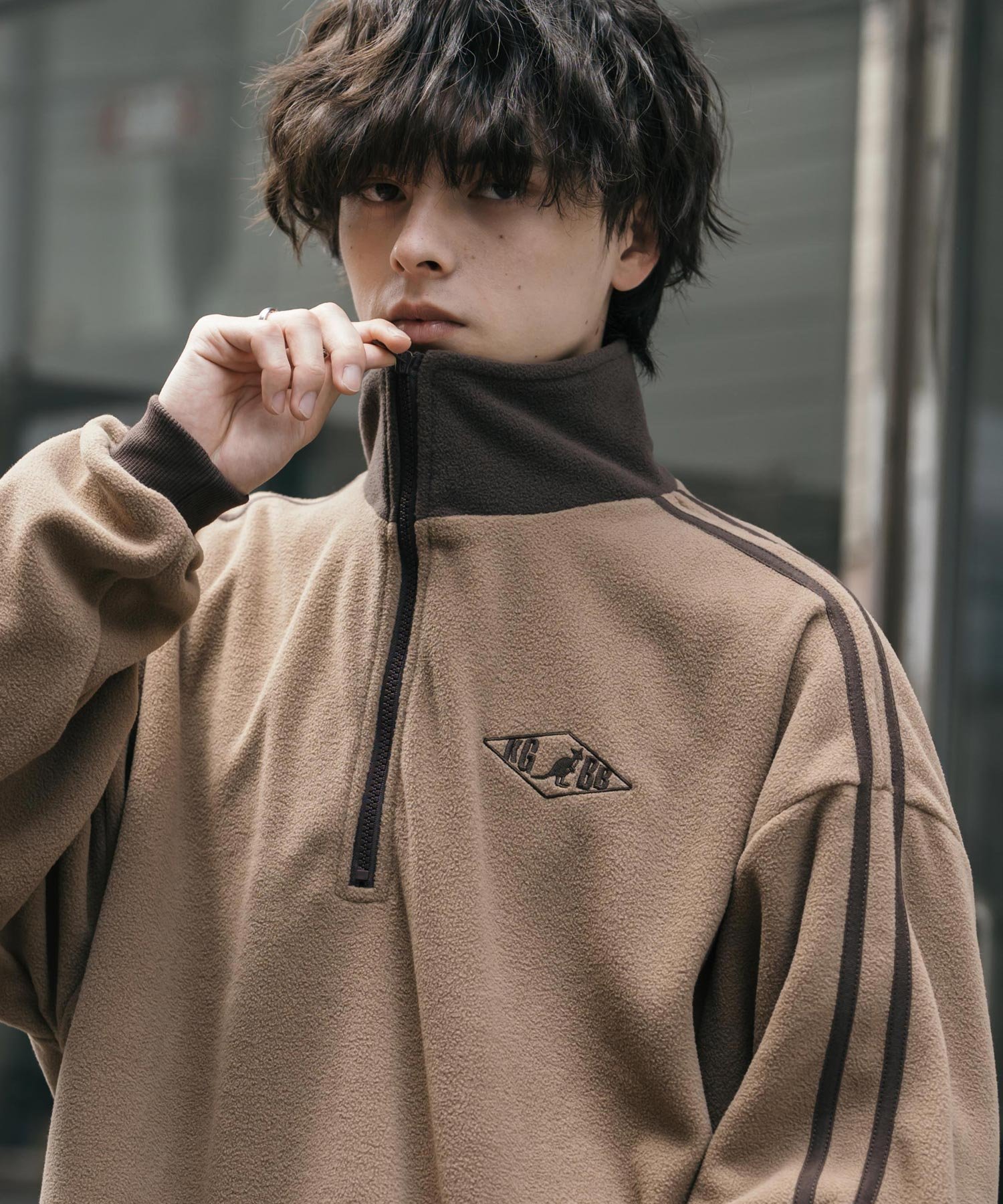【ロッキーモンロー/Rocky Monroe】の新色追加 KANGOL 別注コラボサイドラインロゴ刺繍ハーフジップフリース インテリア・キッズ・メンズ・レディースファッション・服の通販 founy(ファニー) 　ファッション　Fashion　レディースファッション　Fashion for Women　インナー　Innerwear　春　Spring　秋　Autumn　コンパクト　Compact, Small Size　軽量　Lightweight, Ultra Light　スポーツ　Sports, Activewear　ダブル　Double, Double-Breasted　人気　Popular, Best Seller　別注　Limited Edition, Custom Order　メンズ　Men's, Menswear　ロング　Long, Long-Length　ワイド　Wide, Wide Fit　冬　Winter / This Winter　再入荷　Restock / Back in Stock　おすすめ　Recommended / Our Picks　エレガント 上品　Elegant　2025年　2025　2025-2026秋冬・A/W　Autumn/Winter 2025–26 AW25–26　B.ベージュ×ブラウン|ID: prp329100004725722 ipo3291000000036069167