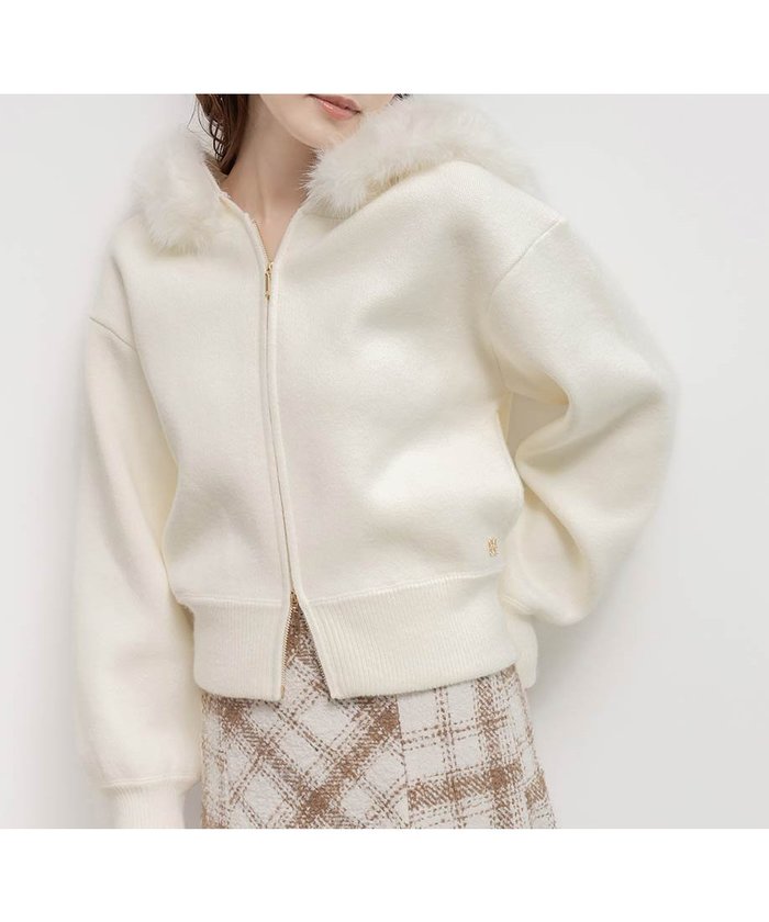 【ランダ/RANDA】の2WAY フェイクファーニットパーカー インテリア・キッズ・メンズ・レディースファッション・服の通販 founy(ファニー) https://founy.com/ ファッション Fashion レディースファッション Fashion for Women トップス・カットソー Cut & Sew Tops ニット Knit Tops & Sweaters レディースパーカー・カジュアルフーディー Casual Hoodies & Sweatshirts スニーカー Sneakers, Trainers パーカー Hoodie, Parka フェイクファー Faux Fur, Imitation Fur ロング Long, Long-Length |ID: prp329100004725724 ipo3291000000034146829