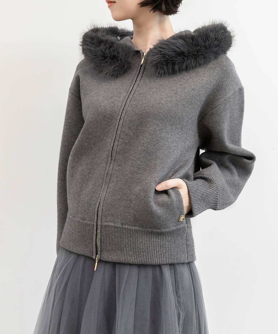 【ランダ/RANDA】の2WAY フェイクファーニットパーカー インテリア・キッズ・メンズ・レディースファッション・服の通販 founy(ファニー) 　ファッション　Fashion　レディースファッション　Fashion for Women　トップス・カットソー　Cut & Sew Tops　ニット　Knit Tops & Sweaters　レディースパーカー・カジュアルフーディー　Casual Hoodies & Sweatshirts　スニーカー　Sneakers, Trainers　パーカー　Hoodie, Parka　フェイクファー　Faux Fur, Imitation Fur　ロング　Long, Long-Length　GRAY|ID: prp329100004725724 ipo3291000000034146834