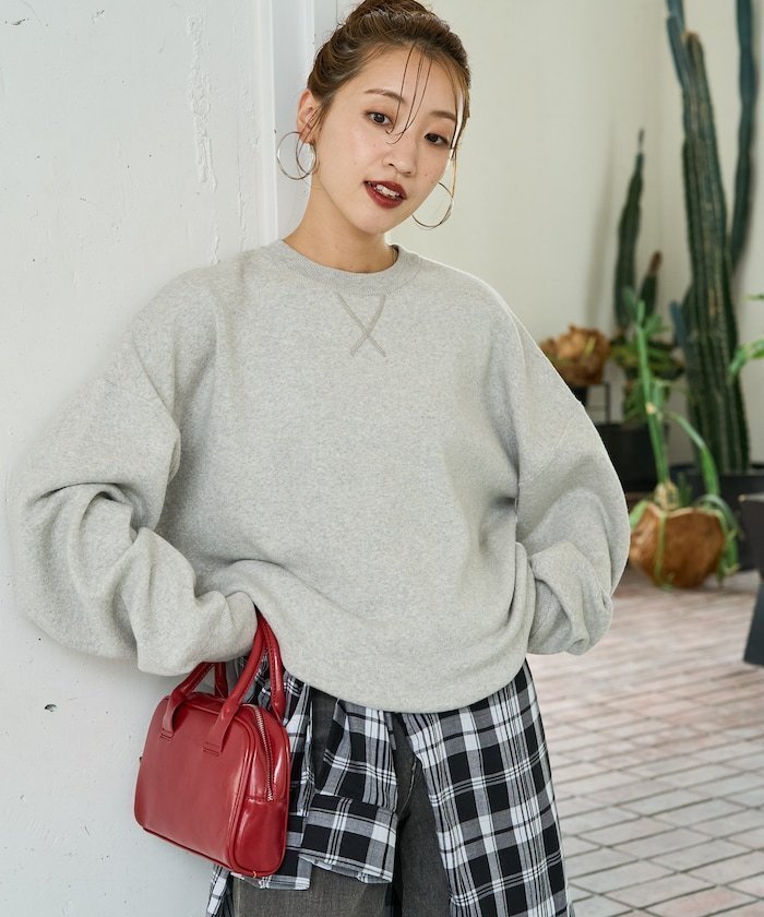【フリークスストア/FREAK'S STORE】のスウェット ライク プルオーバー【限定展開】 25AW インテリア・キッズ・メンズ・レディースファッション・服の通販 founy(ファニー) 　ファッション　Fashion　レディースファッション　Fashion for Women　トップス・カットソー　Cut & Sew Tops　レディースパーカー・カジュアルフーディー　Casual Hoodies & Sweatshirts　カジュアルプルオーバー・ニットトップス　Pullovers & Knit Tops / Casual Pullovers　スウェット・クルーネックトップス　Sweatshirts & Crewnecks / Relaxed Fit Sweat Tops　2025年　2025　2025-2026秋冬・A/W　Autumn/Winter 2025–26 AW25–26　冬　Winter / This Winter　ショルダー　Shoulder, Shoulder Strap　スウェット / スエット　Sweatshirt, Sweatwear　ドロップ　Drop Shoulder, Dropped Style　人気　Popular, Best Seller　A/W・秋冬　Autumn/Winter　ライトグレー|ID: prp329100004725725 ipo3291000000034310929