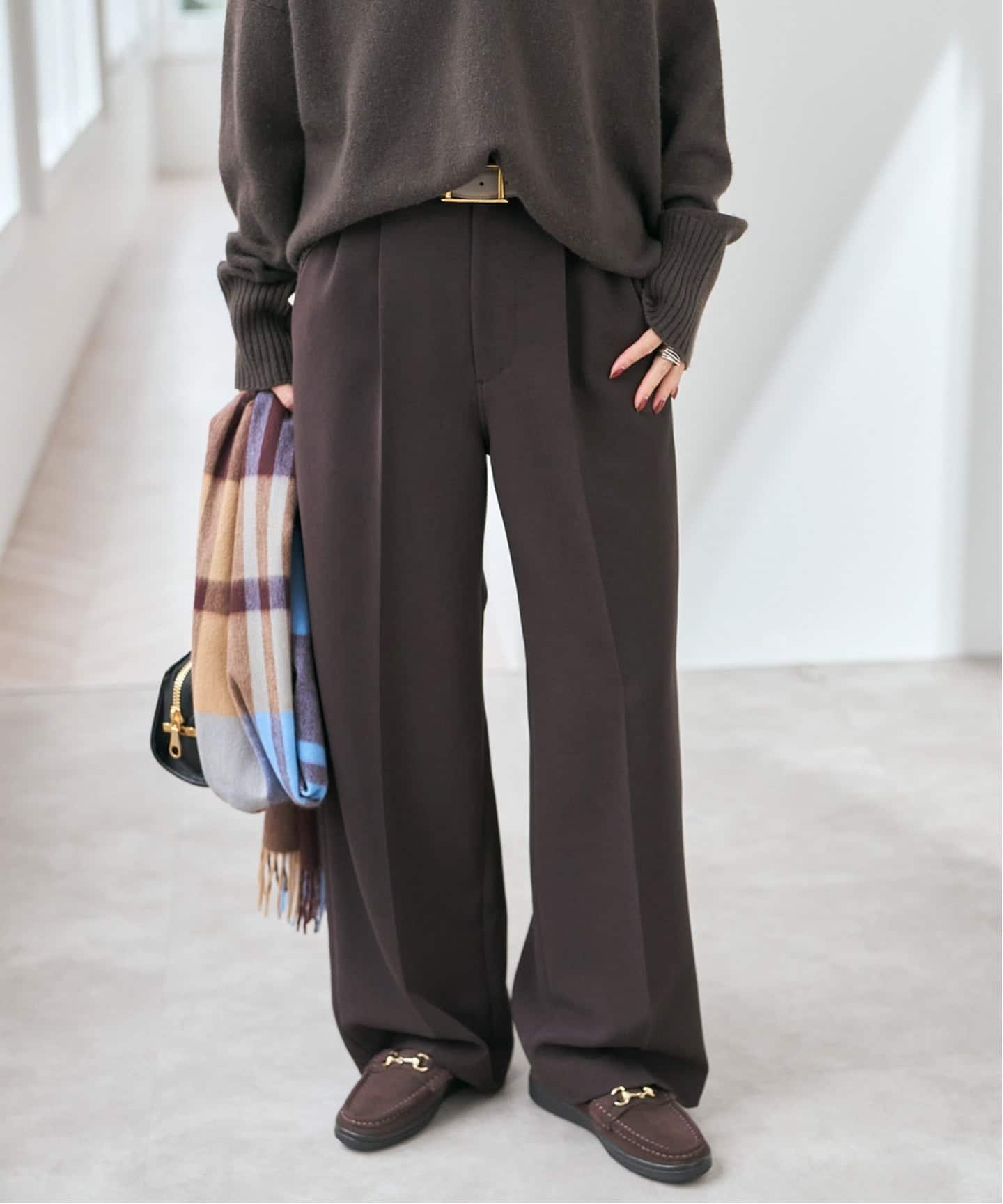 【スピック&スパン/Spick & Span】の《追加2》ダブルクロスツータックパンツ 人気、トレンドファッション・服の通販 founy(ファニー) 　ファッション　Fashion　レディースファッション　Fashion for Women　パンツ　Pants & Trousers　再入荷　Restock / Back in Stock　 other-1|ID: prp329100004725736 ipo3291000000034478504