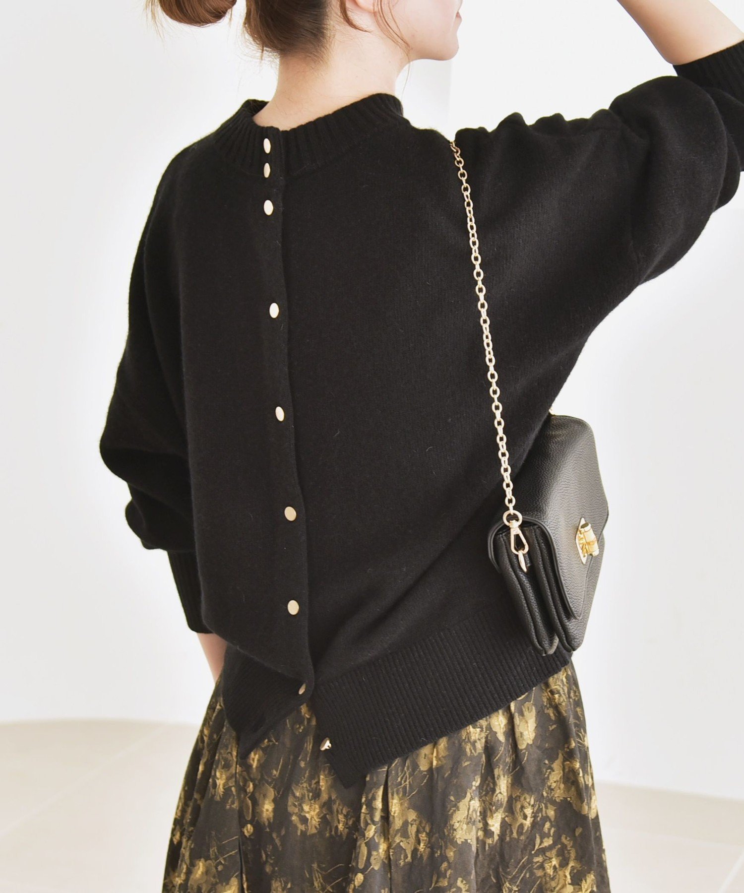 【シップス フォー ウィメン/SHIPS】のquaranciel AQUA カシミヤ ミックス 2way ハイネック カーディガン インテリア・キッズ・メンズ・レディースファッション・服の通販 founy(ファニー) ファッション Fashion レディースファッション Fashion for Women トップス・カットソー Cut & Sew Tops カーディガン・羽織り Layered Style Cardigans 洗える Machine Washable カットソー Cut and Sewn Top カーディガン Cardigan, Knitwear キャミソール Camisole, Spaghetti Strap Top ショルダー Shoulder, Shoulder Strap シンプル Simple, Minimal スタンド Stand Collar, Upright Stand タイトスカート Pencil Skirt, Tight Skirt タンク Tank Top, Sleeveless Top デニム Denim, Jeans Material ドロップ Drop Shoulder, Dropped Style 人気 Popular, Best Seller ハイネック High Neck, Mock Neck バランス Balance, Style Balance フェミニン Feminine, Girly フレア Flare, Flared 羽織 Haori, Light Jacket ミックス Mix, Mixed Style ロング Long, Long-Length ワイド Wide, Wide Fit エレガント 上品 Elegant 2025年 2025 2025-2026秋冬・A/W Autumn/Winter 2025–26 AW25–26 ブラック|ID: prp329100004725823 ipo3291000000034833120