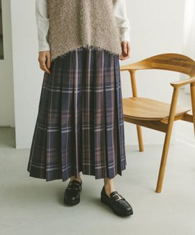 【グローバルワーク/GLOBAL WORK】のワイドプリーツフレアスカート/583879 人気、トレンドファッション・服の通販 founy(ファニー) ファッション Fashion レディースファッション Fashion for Women スカート Skirts Aライン・フレアスカート A-Line & Flared Skirts おすすめ Recommended / Our Picks チェック Check, Plaid, Tartan トレンド Trend, Trending Now フラット Flat, Flat Shoes プリーツ Pleats, Pleated ロング Long, Long-Length 楽ちん Easy Fit, Comfortable 秋 Autumn |ID:prp329100004725943
