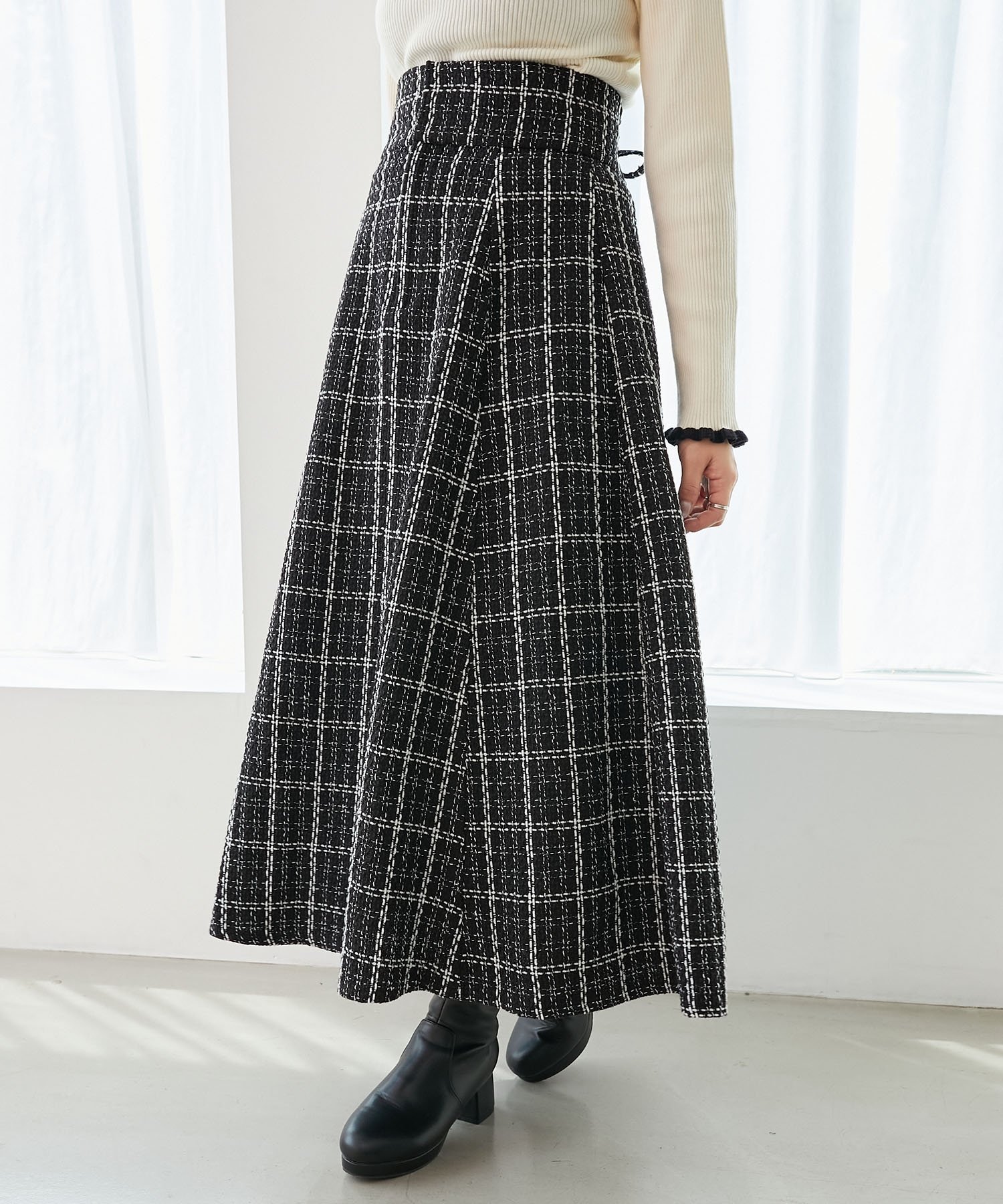 【マジェスティック レゴン/MAJESTIC LEGON】のバックレースアップフレアスカート インテリア・キッズ・メンズ・レディースファッション・服の通販 founy(ファニー) ファッション Fashion レディースファッション Fashion for Women スカート Skirts Aライン・フレアスカート A-Line & Flared Skirts カーディガン Cardigan, Knitwear シアー Sheer, See-Through ジャケット Jacket, Outerwear ダウン Down, Puffer 定番 Standard, Basic Item フレア Flare, Flared ロング Long, Long-Length 再入荷 Restock / Back in Stock おすすめ Recommended / Our Picks エレガント 上品 Elegant 柄B|ID: prp329100004725958 ipo3291000000034498457