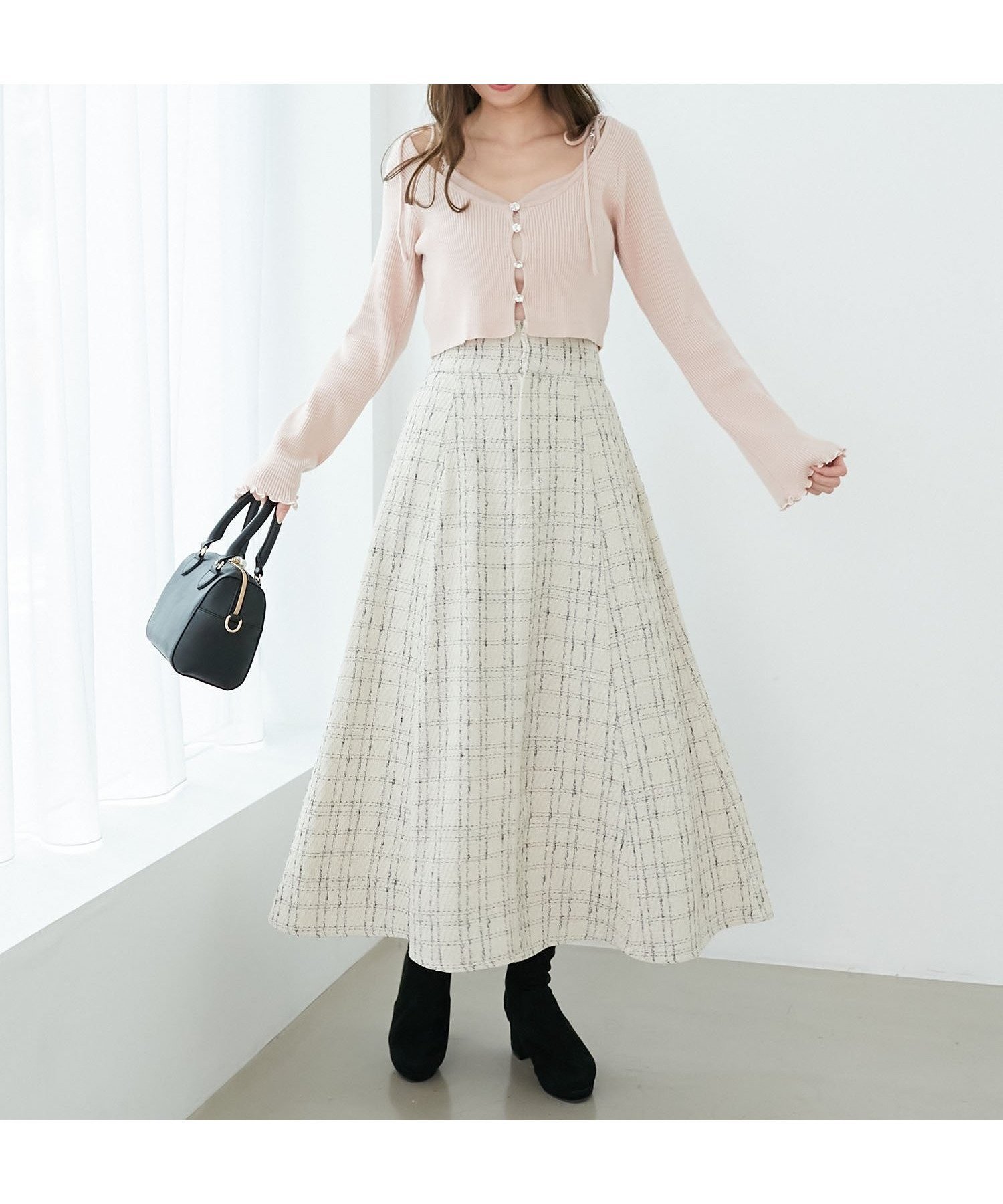 【マジェスティック レゴン/MAJESTIC LEGON】のバックレースアップフレアスカート インテリア・キッズ・メンズ・レディースファッション・服の通販 founy(ファニー) ファッション Fashion レディースファッション Fashion for Women スカート Skirts Aライン・フレアスカート A-Line & Flared Skirts カーディガン Cardigan, Knitwear シアー Sheer, See-Through ジャケット Jacket, Outerwear ダウン Down, Puffer 定番 Standard, Basic Item フレア Flare, Flared ロング Long, Long-Length 再入荷 Restock / Back in Stock おすすめ Recommended / Our Picks エレガント 上品 Elegant アイボリーベース柄|ID: prp329100004725958 ipo3291000000034498462