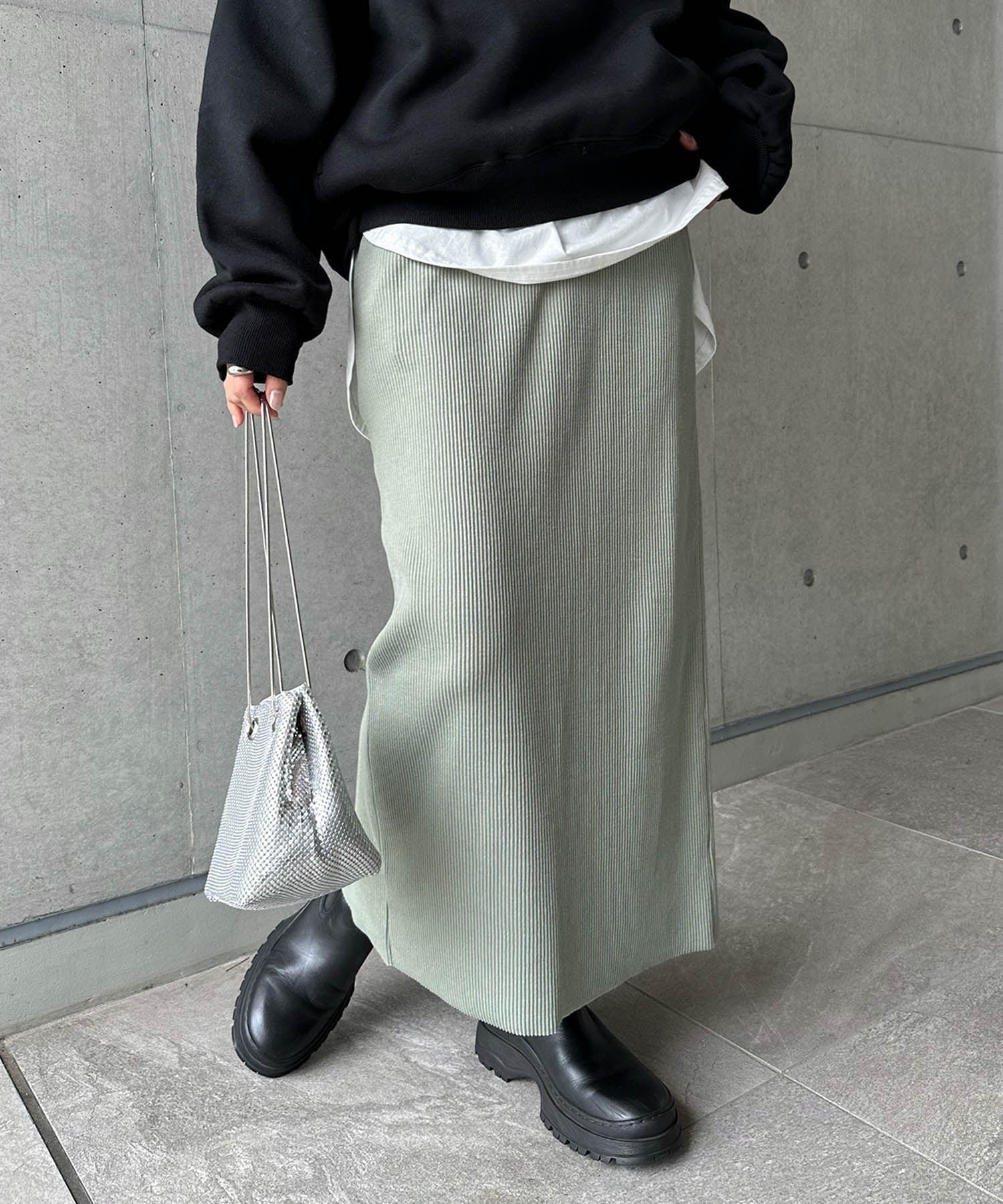 【アンドミー/andme】のセルフカット リブ ロング タイトスカート インテリア・キッズ・メンズ・レディースファッション・服の通販 founy(ファニー) 　ファッション　Fashion　レディースファッション　Fashion for Women　スカート　Skirts　おすすめ　Recommended / Our Picks　スリット　Slit, Slit Detail　タイトスカート　Pencil Skirt, Tight Skirt　ポケット　Pocket, Pocket Detail　ロング　Long, Long-Length　楽ちん　Easy Fit, Comfortable　ライトグリーン|ID: prp329100004726018 ipo3291000000035110897