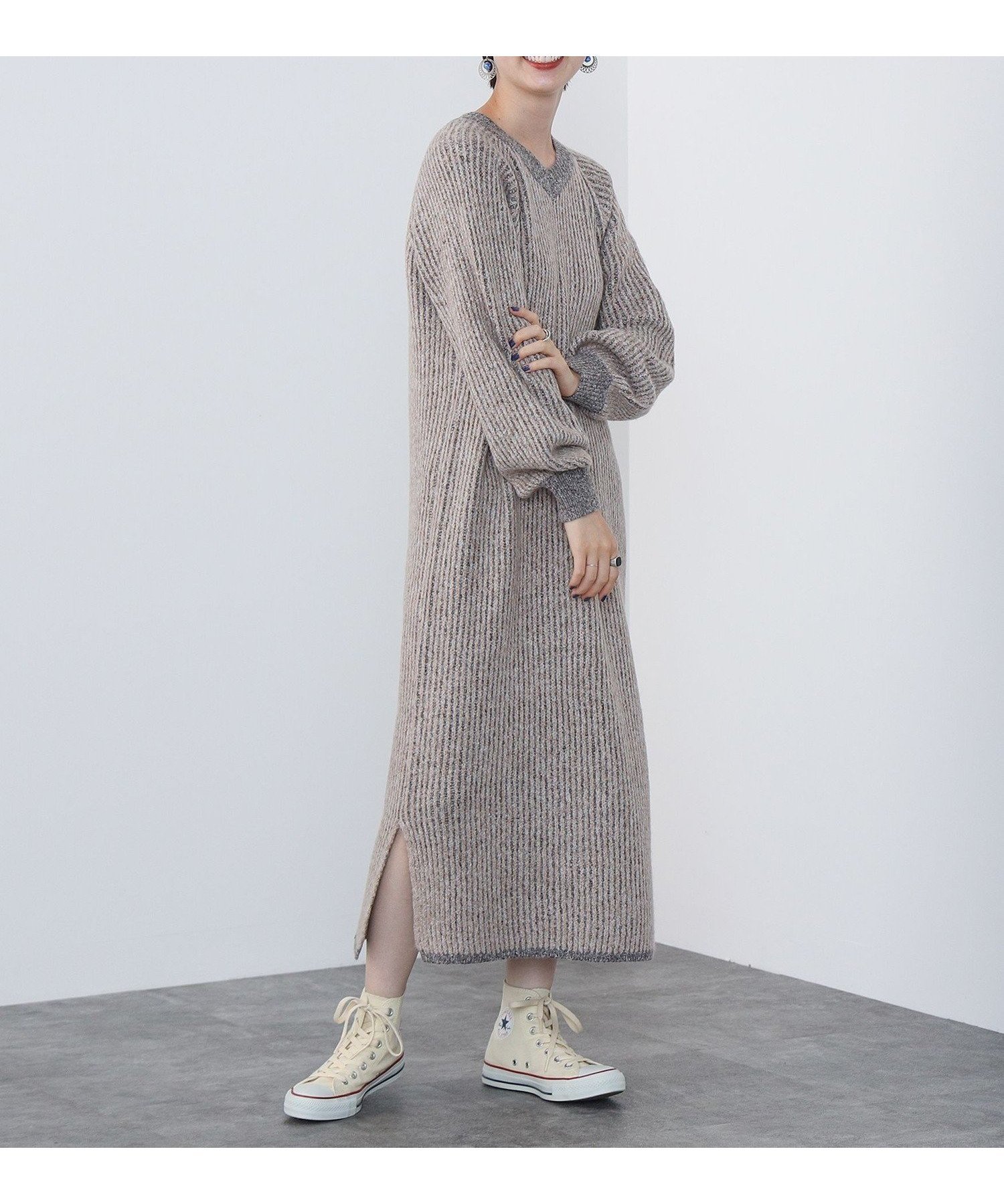 【ビームス ウイメン/BEAMS】のバイカラー ニットワンピース 人気、トレンドファッション・服の通販 founy(ファニー) 　ファッション　Fashion　レディースファッション　Fashion for Women　ワンピース　Dresses　ニットワンピース　Knit Dresses　おすすめ　Recommended / Our Picks　シューズ　Shoes, Footwear　ストライプ　Stripe, Striped Pattern　スニーカー　Sneakers, Trainers　スリット　Slit, Slit Detail　トレンド　Trend, Trending Now　 other-1|ID: prp329100004726185 ipo3291000000034238362