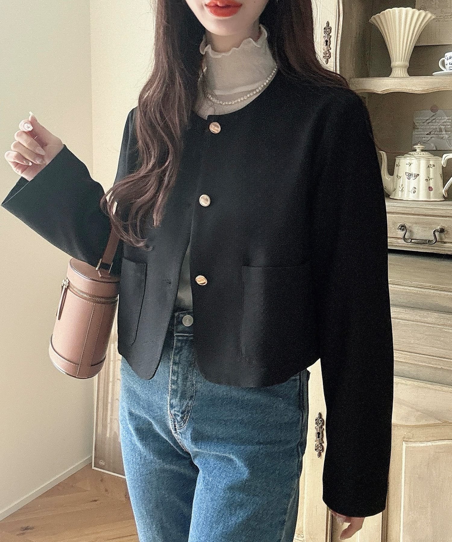 【ジュノア/JUNOAH】のMeiru 金釦ノーカラージャケット インテリア・キッズ・メンズ・レディースファッション・服の通販 founy(ファニー) 　ファッション　Fashion　レディースファッション　Fashion for Women　アウター　Coat / Outerwear Collection　レディースジャケット・軽アウター　Jackets　ノーカラージャケット / シンプル上品コーデ　Collarless Jackets　ジャケット　Jacket, Outerwear　ブラック|ID: prp329100004726285 ipo3291000000034498881