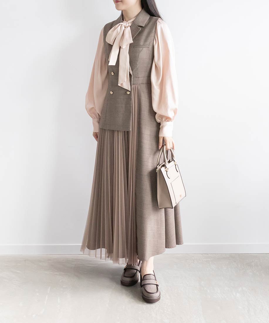 【ランダ/RANDA】のジャケットライクワンピース インテリア・キッズ・メンズ・レディースファッション・服の通販 founy(ファニー) 　ファッション　Fashion　レディースファッション　Fashion for Women　アウター　Coat / Outerwear Collection　レディースジャケット・軽アウター　Jackets　おすすめ　Recommended / Our Picks　インナー　Innerwear　ジャケット　Jacket, Outerwear　チェック　Check, Plaid, Tartan　チュール　Tulip, Tulip Motif　テーラード　Tailored, Tailored Fit　トレンド　Trend, Trending Now　ドッキング　Docking, Mixed Material　ノースリーブ　Sleeveless, No-Sleeve　バランス　Balance, Style Balance　フェミニン　Feminine, Girly　フレア　Flare, Flared　プリーツ　Pleats, Pleated　CHECK|ID: prp329100004726330 ipo3291000000034149248