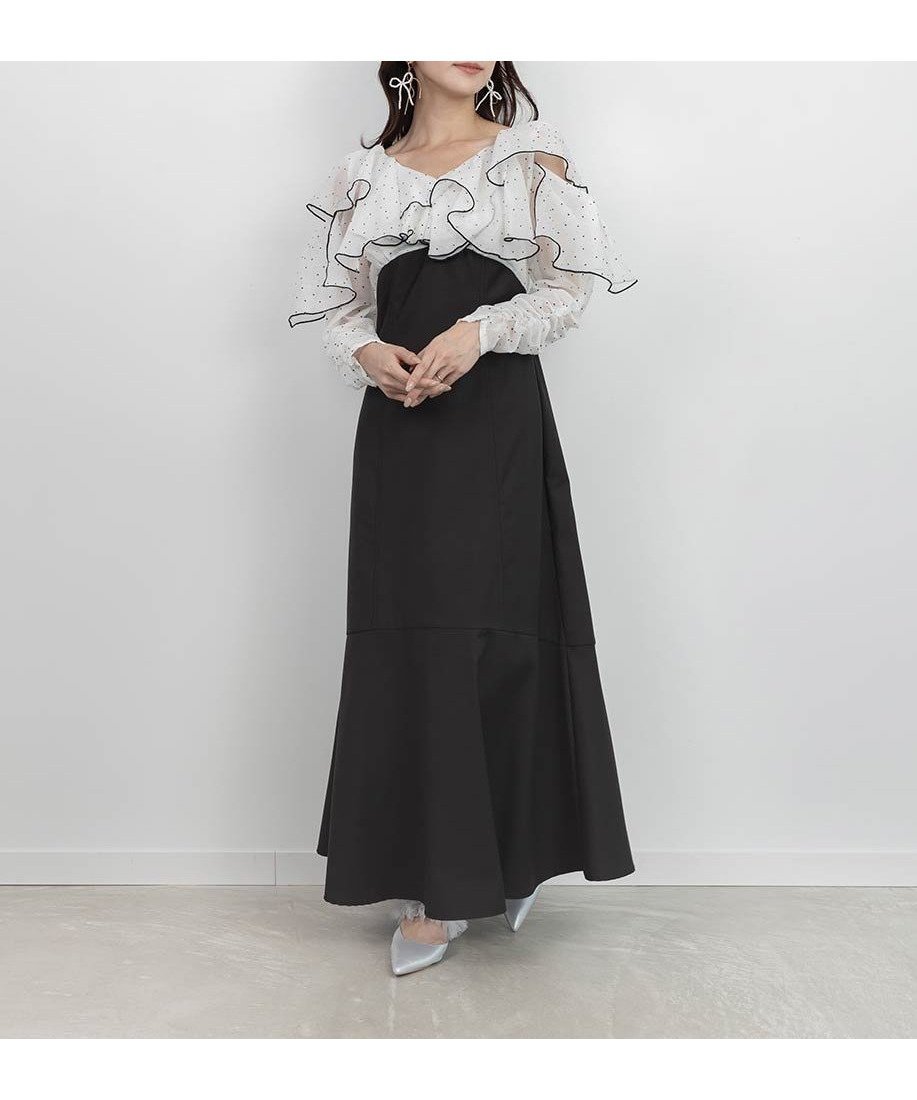 【ランダ/RANDA】の2WAYオープンラッフルショルダーワンピース 人気、トレンドファッション・服の通販 founy(ファニー) 　ファッション　Fashion　レディースファッション　Fashion for Women　ワンピース　Dresses　ギャザー　Gathered, Ruffled　シューズ　Shoes, Footwear　ショルダー　Shoulder, Shoulder Strap　スリーブ　Sleeve, Long Sleeve / Short Sleeve　デコルテ　Décolleté, Neckline　フィット　Fit, Slim Fit　マーメイド　Mermaid, Fishtail Silhouette　リボン　Ribbon, Bow　ロング　Long, Long-Length　エレガント 上品　Elegant　春　Spring　 other-1|ID: prp329100004726344 ipo3291000000034149297