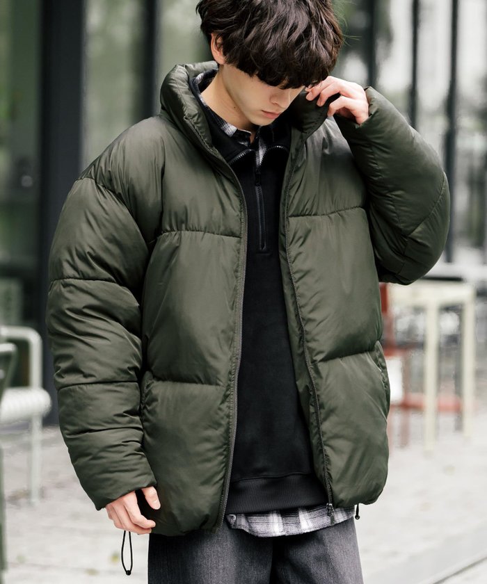 【ロッキーモンロー/Rocky Monroe】のオーバーサイズファイバーダウン中綿ジャケット インテリア・キッズ・メンズ・レディースファッション・服の通販 founy(ファニー) https://founy.com/ ファッション Fashion レディースファッション Fashion for Women アウター Coat / Outerwear Collection レディースジャケット・軽アウター Jackets アウトドア Outdoor Clothing 軽量 Lightweight, Ultra Light ジップ Zip, Zipper ジャケット Jacket, Outerwear スタンド Stand Collar, Upright Stand ダウン Down, Puffer トレンド Trend, Trending Now トレーナー Sweatshirt, Trainer ドローコード Drawcord, Drawstring Cord バランス Balance, Style Balance ビッグ Big, Oversized フィット Fit, Slim Fit 防寒 Cold Protection, Winter-Ready メンズ Men's, Menswear ワイド Wide, Wide Fit 再入荷 Restock / Back in Stock おすすめ Recommended / Our Picks |ID: prp329100004726384 ipo3291000000034477136