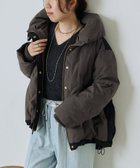 【ジェナ エスパス メルヴェイユ/Jena espace merveilleux】の【リクエスト多数】配色テントラインダウンジャケット 人気、トレンドファッション・服の通販 founy(ファニー) ファッション Fashion レディースファッション Fashion for Women アウター Coat / Outerwear Collection レディースジャケット・軽アウター Jackets キルティング Quilted, Quilting ジャケット Jacket, Outerwear スマート Smart, Elegant ダウン Down, Puffer フェザー Feather, Feather Detail フロント Front, Front Design マフラー Scarf, Muffler 再入荷 Restock / Back in Stock おすすめ Recommended / Our Picks thumbnail チャコールグレー|ID: prp329100004726386 ipo3291000000034226985