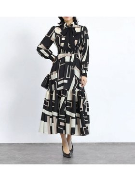 【ヴァン/Vin】のモノトーンジオメトリックワンピース 人気、トレンドファッション・服の通販 founy(ファニー) ファッション Fashion レディースファッション Fashion for Women ワンピース Dresses シャーリング Shirring, Ruched ジャケット Jacket, Outerwear フレア Flare, Flared リボン Ribbon, Bow リラックス Relax, Relaxed Fit ロング Long, Long-Length |ID:prp329100004726500