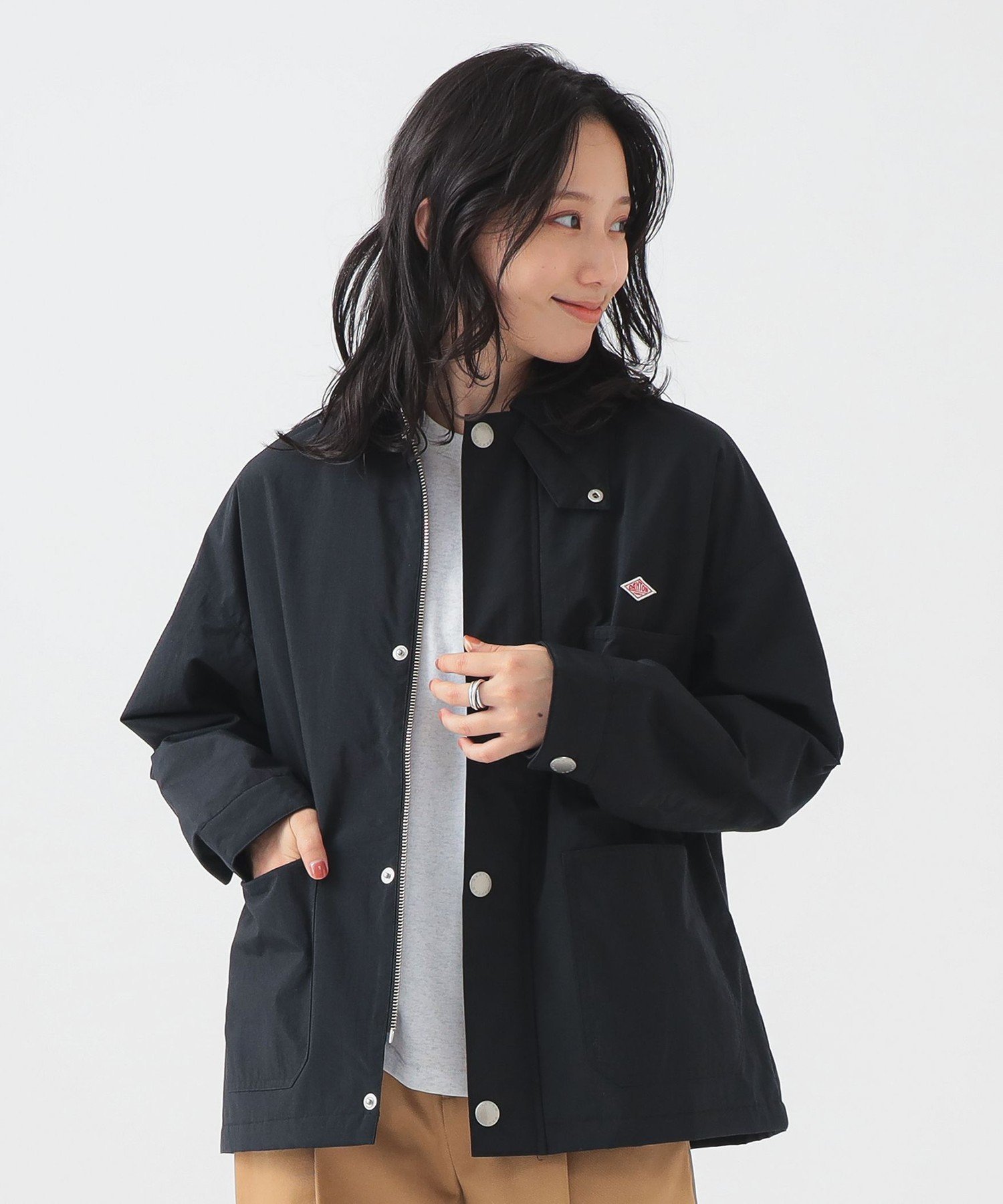 【ビーミングライフストアバイビームス/B:MING LIFE STORE by BEAMS】のDANTON / カバーオール ジャケット25AW 秋冬 秋アウター ライトアウター インテリア・キッズ・メンズ・レディースファッション・服の通販 founy(ファニー) 　ファッション　Fashion　レディースファッション　Fashion for Women　アウター　Coat / Outerwear Collection　レディースジャケット・軽アウター　Jackets　アクリル　Acrylic Material　インナー　Innerwear　秋　Autumn　コーティング　Coating, Coated Finish　コーデュロイ　Corduroy, Cord Fabric　シンプル　Simple, Minimal　ジップ　Zip, Zipper　ジャケット　Jacket, Outerwear　ダウン　Down, Puffer　チェック　Check, Plaid, Tartan　デニム　Denim, Jeans Material　フランス　France, French　ベスト　Vest, Waistcoat　ワーク　Workwear, Utility Style　A/W・秋冬　Autumn/Winter　再入荷　Restock / Back in Stock　おすすめ　Recommended / Our Picks　2025年　2025　2025-2026秋冬・A/W　Autumn/Winter 2025–26 AW25–26　BLACK|ID: prp329100004726744 ipo3291000000034225095