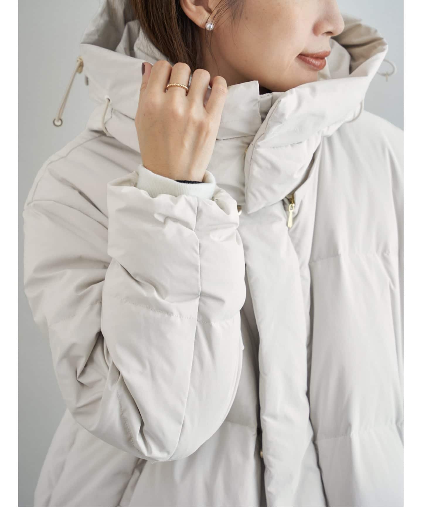 【イエナ/IENA】のARTIROSA 撥水ライトパッファーダウン インテリア・キッズ・メンズ・レディースファッション・服の通販 founy(ファニー) 　ファッション　Fashion　レディースファッション　Fashion for Women　2025年　2025　2025-2026秋冬・A/W　Autumn/Winter 2025–26 AW25–26　スタンド　Stand Collar, Upright Stand　タフタ　Taffeta, Structured Fabric　ポケット　Pocket, Pocket Detail　ナチュラル|ID: prp329100004726770 ipo3291000000034727950