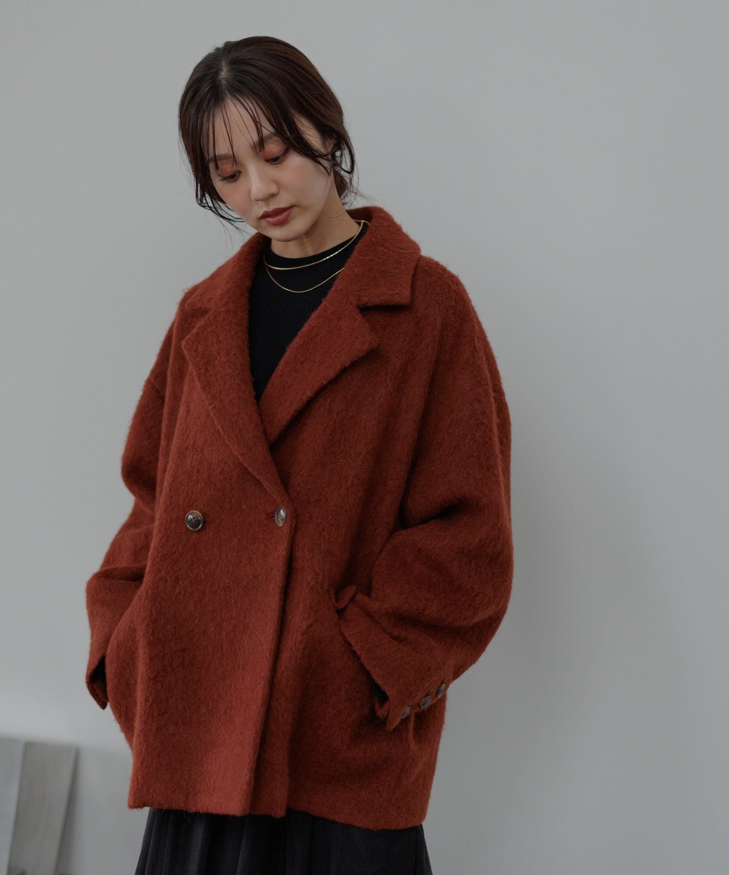 【アンデミュウ/Andemiu】のアルパカシャギーハーフコート インテリア・キッズ・メンズ・レディースファッション・服の通販 founy(ファニー) 　ファッション　Fashion　レディースファッション　Fashion for Women　アウター　Coat / Outerwear Collection　コート・ロングコート・ピーコート　Long Coats, Peacoats & More　ショルダー　Shoulder, Shoulder Strap　トレンド　Trend, Trending Now　ドロップ　Drop Shoulder, Dropped Style　フォルム　Silhouette, Form　ミドル　Middle Length, Mid Height　ブラウン|ID: prp329100004726833 ipo3291000000034275178