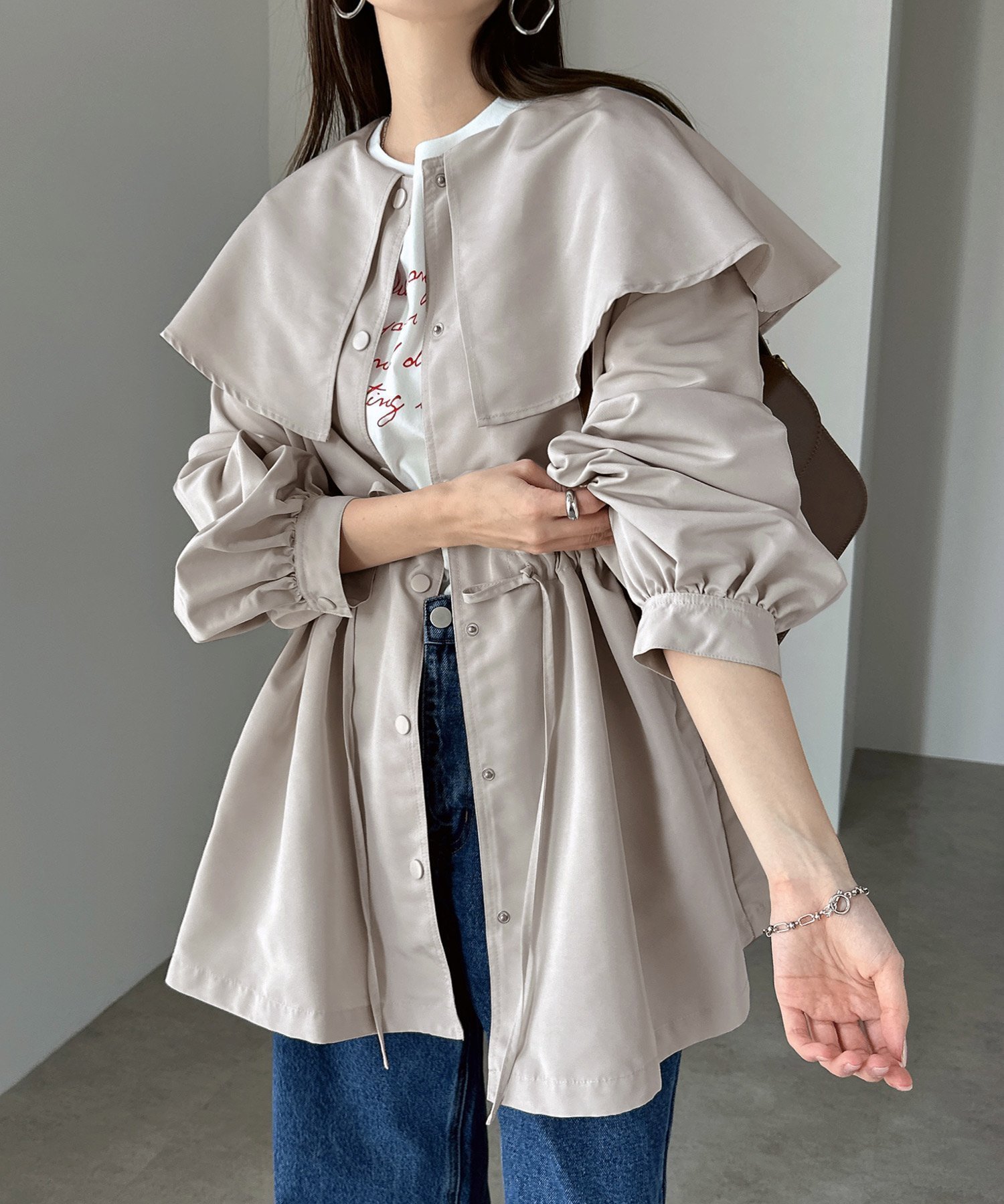 【アンドミー/andme】の2way ケープカラー マウンテン パーカー インテリア・キッズ・メンズ・レディースファッション・服の通販 founy(ファニー) 　ファッション　Fashion　レディースファッション　Fashion for Women　トップス・カットソー　Cut & Sew Tops　レディースパーカー・カジュアルフーディー　Casual Hoodies & Sweatshirts　軽量　Lightweight, Ultra Light　シンプル　Simple, Minimal　パーカー　Hoodie, Parka　ブルゾン　Blouson, Bomber Jacket　おすすめ　Recommended / Our Picks　アイボリー|ID: prp329100004726845 ipo3291000000034181924