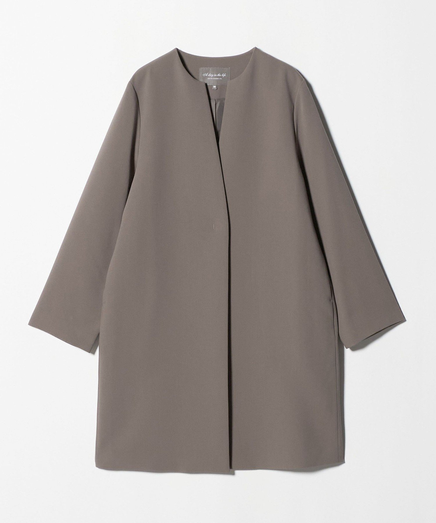 【ユナイテッドアローズ/UNITED ARROWS】のダブルクロス キーネックコート A DAY IN THE LIFE インテリア・キッズ・メンズ・レディースファッション・服の通販 founy(ファニー) 　ファッション　Fashion　レディースファッション　Fashion for Women　アウター　Coat / Outerwear Collection　コート・ロングコート・ピーコート　Long Coats, Peacoats & More　シンプル　Simple, Minimal　ストレート　Straight, Straight Cut　スラックス　Slacks, Dress Pants　タイトスカート　Pencil Skirt, Tight Skirt　ダウン　Down, Puffer　ダブル　Double, Double-Breasted　チェック　Check, Plaid, Tartan　デニム　Denim, Jeans Material　トレンド　Trend, Trending Now　バランス　Balance, Style Balance　フェイス　Face, Facial Design　フロント　Front, Front Design　アウトレット　Outlet / Clearance　ビジネス 仕事 通勤　Business / Work / Commuting　MOCA|ID: prp329100004726961 ipo3291000000034212836
