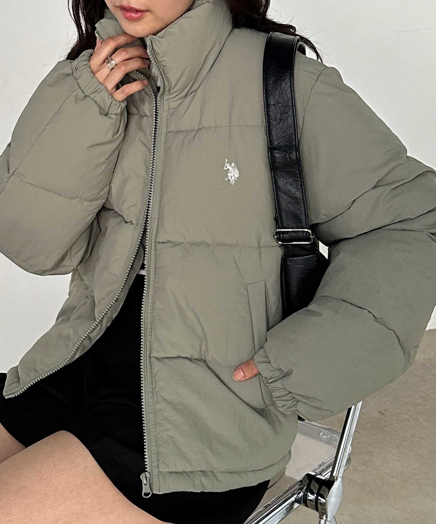 【ラナン/Ranan】のRanan/ U.S.P 中綿ショートブルゾン インテリア・キッズ・メンズ・レディースファッション・服の通販 founy(ファニー)  ファッション Fashion レディースファッション Fashion for Women アウター Coat / Outerwear Collection ブルゾンジャケット・スポーティアウター Blouson Jackets イタリア Italy 腕時計 Wristwatch コレクション Collection, Seasonal Line コーデュロイ Corduroy, Cord Fabric ショート Short, Short Length シンプル Simple, Minimal スタンド Stand Collar, Upright Stand デニム Denim, Jeans Material トレンド Trend, Trending Now 人気 Popular, Best Seller ブルゾン Blouson, Bomber Jacket ベーシック Basic, Essential ボトム Bottoms, Lower Wear ポケット Pocket, Pocket Detail 別注 Limited Edition, Custom Order マフラー Scarf, Muffler メンズ Men's, Menswear ワンポイント One Point, Statement Accent エレガント 上品 Elegant ビジネス 仕事 通勤 Business / Work / Commuting 2025年 2025 2025-2026秋冬・A/W Autumn/Winter 2025–26 AW25–26 カーキ|ID: prp329100004726976 ipo3291000000034345038