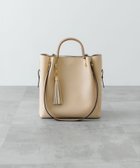 【ロデスコ/RODE SKO / URBAN RESEARCH】の『WEB限定』4WAYトートバッグ 人気、トレンドファッション・服の通販 founy(ファニー) ファッション Fashion レディースファッション Fashion for Women バッグ Bags シンプル Simple, Minimal プレート Plate, Dish ベーシック Basic, Essential ポケット Pocket, Pocket Detail ポーチ Pouch, Small Case ワイド Wide, Wide Fit おすすめ Recommended / Our Picks thumbnail ECRU|ID: prp329100004727061 ipo3291000000034151839