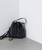 【ナチュラル ビューティー ベーシック/NATURAL BEAUTY BASIC】のロータスバスケットバッグ 人気、トレンドファッション・服の通販 founy(ファニー) ファッション Fashion レディースファッション Fashion for Women バッグ Bags フェイクレザー Faux Leather, PU Leather ブロッキング Color Blocking, Panel Design 巾着 Drawstring Bag, Kinchaku thumbnail クロ|ID: prp329100004727114 ipo3291000000034152050