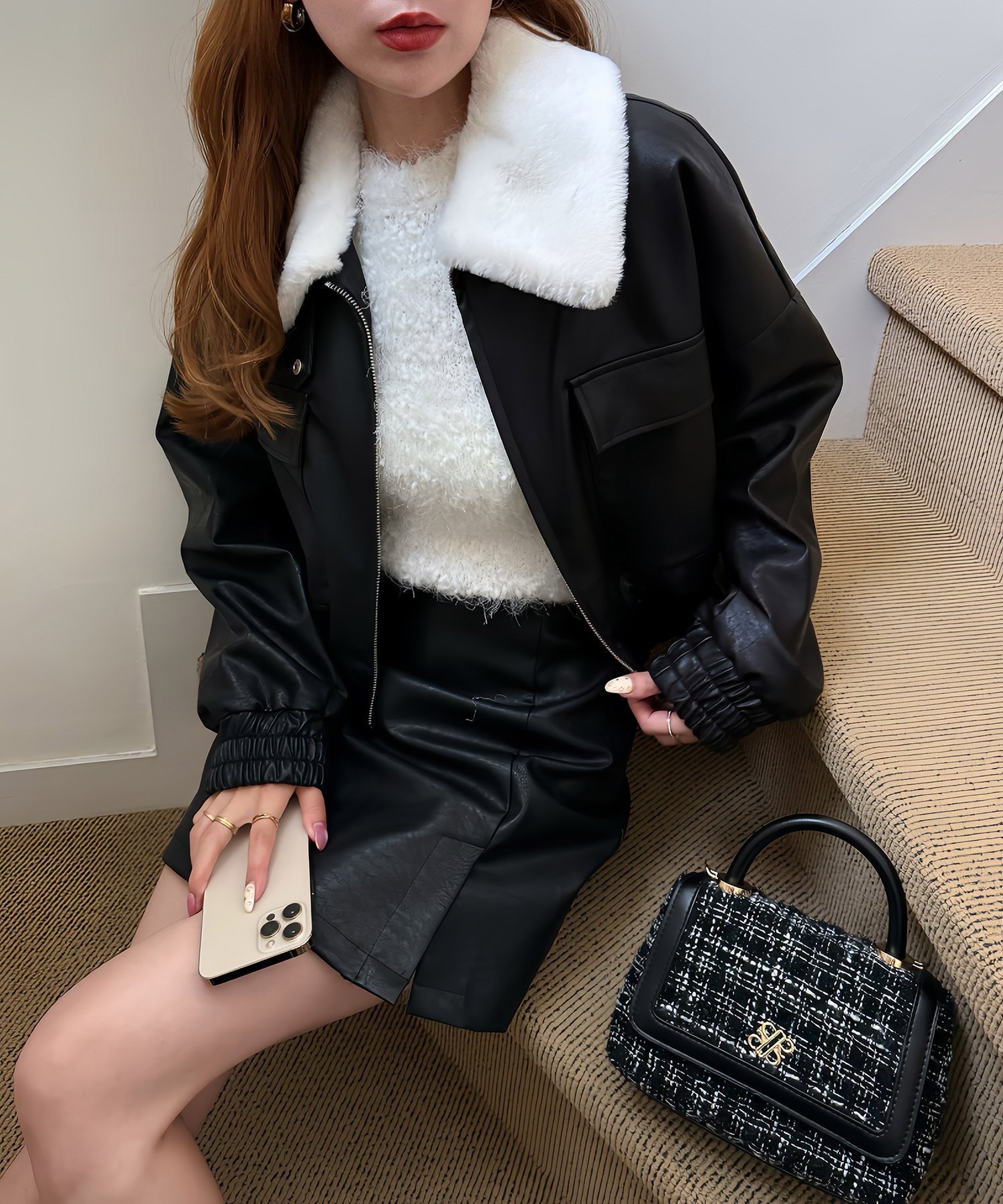 【ロイヤルパーティー/ROYAL PARTY】のフェイクビンテージレザー2wayショートジャケット インテリア・キッズ・メンズ・レディースファッション・服の通販 founy(ファニー) 　ファッション　Fashion　レディースファッション　Fashion for Women　アウター　Coat / Outerwear Collection　レディースジャケット・軽アウター　Jackets　ショート　Short, Short Length　ジャケット　Jacket, Outerwear　フェイクファー　Faux Fur, Imitation Fur　フェイクレザー　Faux Leather, PU Leather　ヴィンテージ　Vintage Style　今季　This Season, Current Season　ブラック|ID: prp329100004727122 ipo3291000000034498910