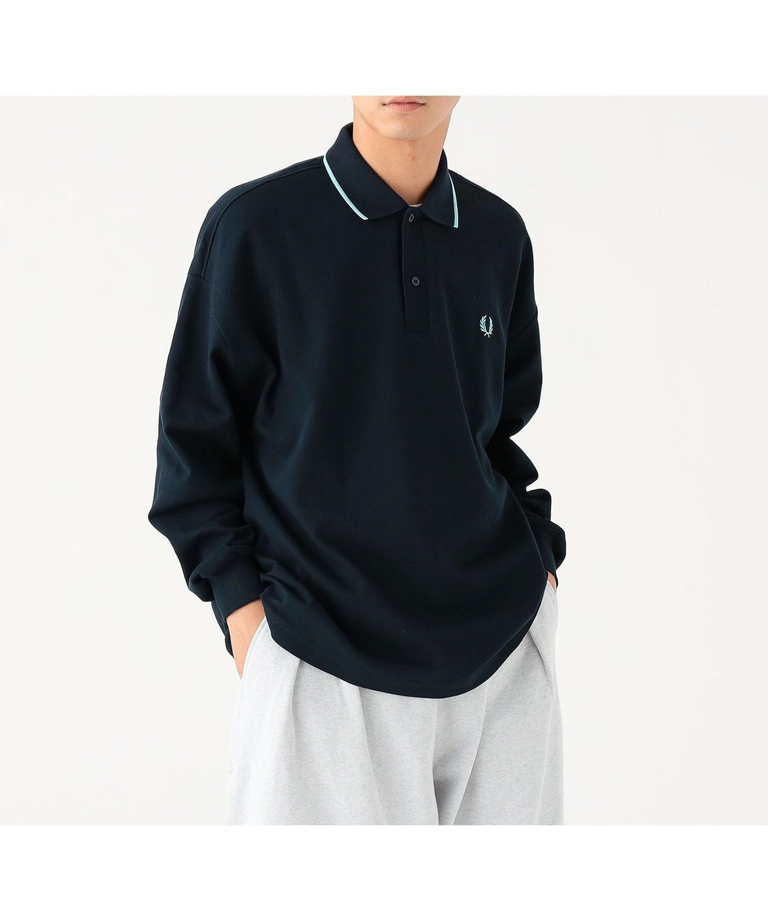 【ビームス/BEAMS / MEN】の【別注/長袖/ポロ】FRED PERRY / SINGLE TIP RELAX PIQUE TEXTURE SHIRT 25AW ポロシャツ ピケテクスチャーシャツ メンズ ユニセックス インテリア・キッズ・メンズ・レディースファッション・服の通販 founy(ファニー) 　ファッション　Fashion　メンズファッション　Fashion for Men　エンブロイダリー　Embroidery Design　カーディガン　Cardigan, Knitwear　クラシック　Classic, Timeless Style　鹿の子　Piqué, Kanoko Fabric　シンプル　Simple, Minimal　ジップ　Zip, Zipper　ジャケット　Jacket, Outerwear　スウェット / スエット　Sweatshirt, Sweatwear　スリーブ　Sleeve, Long Sleeve / Short Sleeve　トレンド　Trend, Trending Now　定番　Standard, Basic Item　人気　Popular, Best Seller　長袖　Long Sleeve, Full Sleeve　バランス　Balance, Style Balance　ビッグ　Big, Oversized　ベスト　Vest, Waistcoat　ポロシャツ　Polo Shirt, Collared Tee　別注　Limited Edition, Custom Order　メンズ　Men's, Menswear　モダン　Modern, Contemporary　リラックス　Relax, Relaxed Fit　ロング　Long, Long-Length　ロンドン　London Style, British Inspired　A/W・秋冬　Autumn/Winter　エレガント 上品　Elegant　2025年　2025　2025-2026秋冬・A/W　Autumn/Winter 2025–26 AW25–26　NAVY/MINT_BLUE|ID: prp329100004727146 ipo3291000000034604120