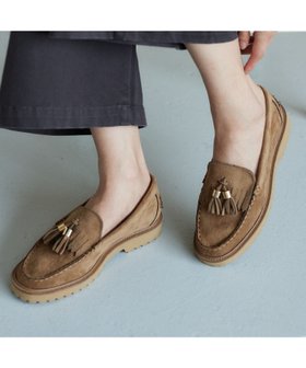 【バンヤードストーム/BARNYARDSTORM】の【Mazell】スエードタッセルローファー【WEB限定カラー】 人気、トレンドファッション・服の通販 founy(ファニー) ファッション Fashion レディースファッション Fashion for Women おすすめ Recommended / Our Picks タッセル Tassel, Fringe ワンポイント One Point, Statement Accent 定番 Standard, Basic Item |ID:prp329100004727152