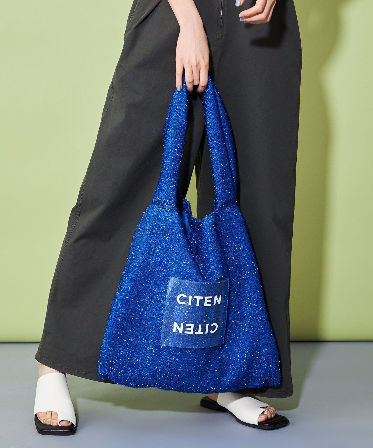 【シテン/CITEN】のキラキラクリアロゴトートバッグ インテリア・キッズ・メンズ・レディースファッション・服の通販 founy(ファニー) 　ファッション　Fashion　レディースファッション　Fashion for Women　バッグ　Bags　センター　Center, Center Line　フィット　Fit, Slim Fit　プリント　Print, Printed Pattern　ポケット　Pocket, Pocket Detail　メッシュ　Mesh, Net Fabric　A/W・秋冬　Autumn/Winter　おすすめ　Recommended / Our Picks　夏　Summer　旅行　Travel　ROYAL|ID: prp329100004727159 ipo3291000000034152236