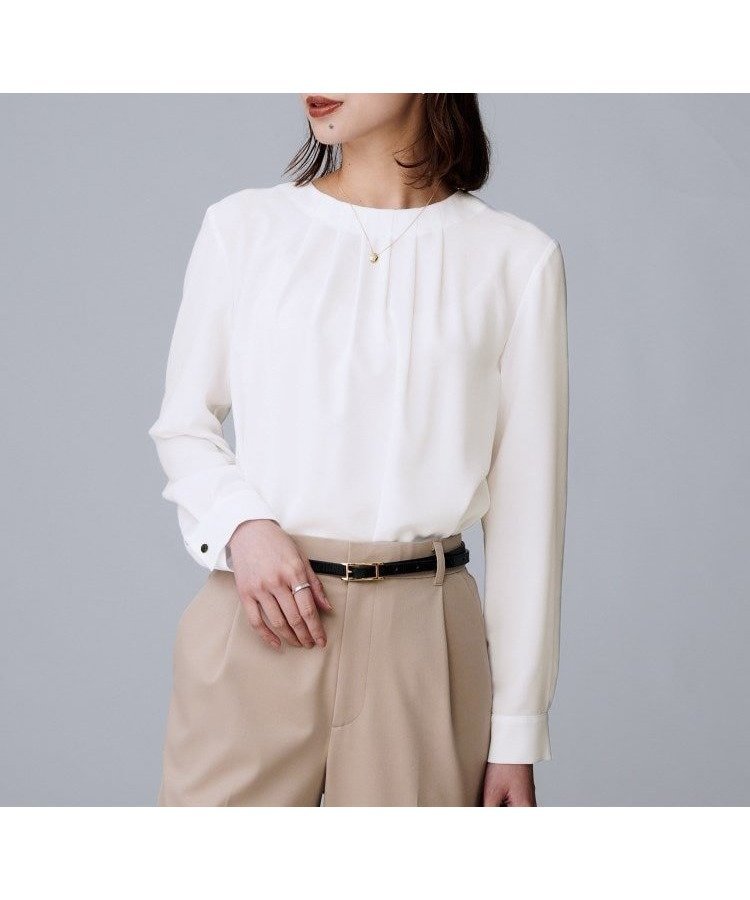 【アンタイトル/UNTITLED】の【通勤スーツ/オフィス/フォーマル】タックブラウス 人気、トレンドファッション・服の通販 founy(ファニー) 　ファッション　Fashion　レディースファッション　Fashion for Women　トップス・カットソー　Cut & Sew Tops　シャツ・ブラウス・オフィスカジュアル　Elegant Blouses & Button-Ups　おすすめ　Recommended / Our Picks　インナー　Innerwear　ジャケット　Jacket, Outerwear　ジョーゼット　Georgette, Semi-Sheer Fabric　ストレッチ　Stretch, Stretchy Fabric　スマート　Smart, Elegant　スーツ　Suit, Formalwear　ドレープ　Drape, Draping Fabric　パウダー　Powder, Soft Tone　フォーマル　Formal, Dressy　メタル　Metal, Metal Parts　エレガント 上品　Elegant　ビジネス 仕事 通勤　Business / Work / Commuting　 other-1|ID: prp329100004727162 ipo3291000000034227517