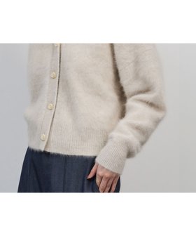 【ロペ/ROPE'】のフォックスカシミヤニットカーディガン/イージーケア 人気、トレンドファッション・服の通販 founy(ファニー) ファッション Fashion レディースファッション Fashion for Women トップス・カットソー Cut & Sew Tops ニット Knit Tops & Sweaters カーディガン・羽織り Layered Style Cardigans カーディガン Cardigan, Knitwear コンパクト Compact, Small Size シンプル Simple, Minimal ストレート Straight, Straight Cut なめらか Smooth, Silky Texture バランス Balance, Style Balance フロント Front, Front Design プリーツ Pleats, Pleated ポケット Pocket, Pocket Detail リラックス Relax, Relaxed Fit おすすめ Recommended / Our Picks エレガント 上品 Elegant |ID:prp329100004727978