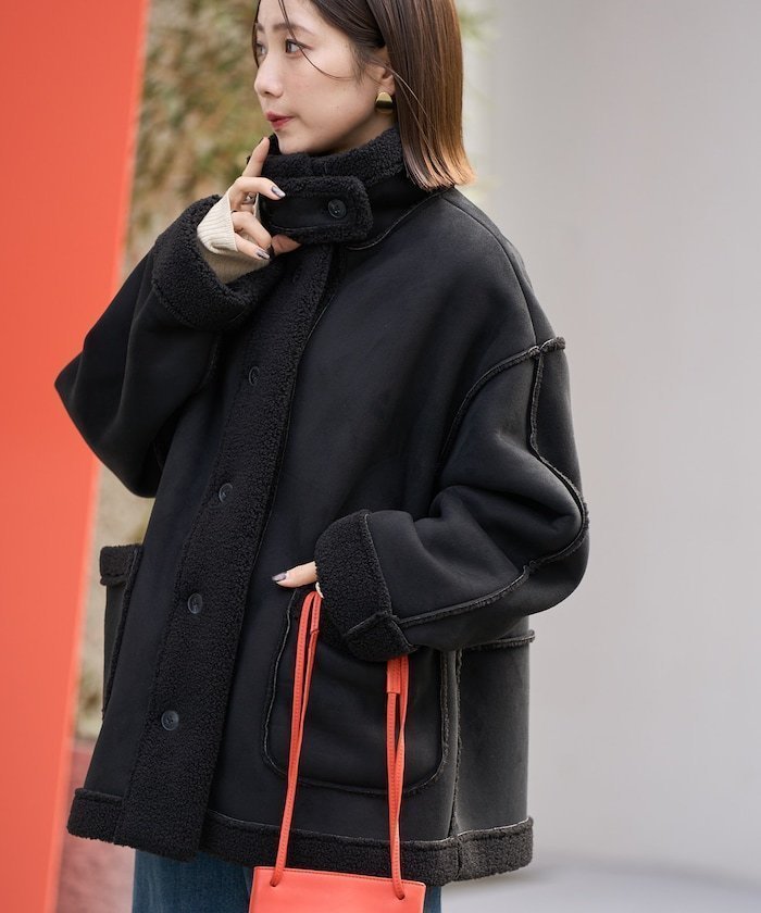 【フリークスストア/FREAK'S STORE】のムートン スタンド カラーコート【限定展開】 25AW インテリア・キッズ・メンズ・レディースファッション・服の通販 founy(ファニー) 　ファッション　Fashion　レディースファッション　Fashion for Women　アウター　Coat / Outerwear Collection　コート・ロングコート・ピーコート　Long Coats, Peacoats & More　インナー　Innerwear　スタンド　Stand Collar, Upright Stand　人気　Popular, Best Seller　フロント　Front, Front Design　ポケット　Pocket, Pocket Detail　防寒　Cold Protection, Winter-Ready　マフラー　Scarf, Muffler　ムートン　Shearling, Mouton　A/W・秋冬　Autumn/Winter　冬　Winter / This Winter　おすすめ　Recommended / Our Picks　エレガント 上品　Elegant　2025年　2025　2025-2026秋冬・A/W　Autumn/Winter 2025–26 AW25–26　ブラック|ID: prp329100004728028 ipo3291000000034643524