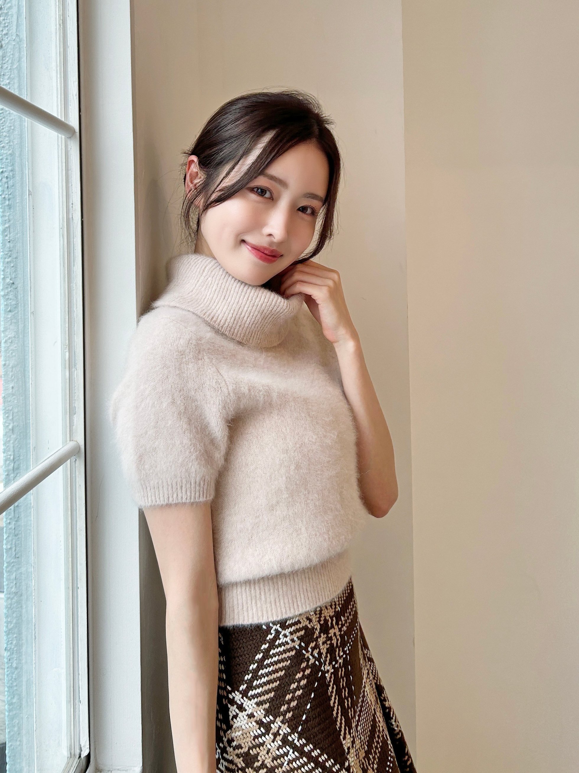 【スナイデル/SNIDEL】のフォックスファータートルプルオーバー インテリア・キッズ・メンズ・レディースファッション・服の通販 founy(ファニー) 　ファッション　Fashion　レディースファッション　Fashion for Women　トップス・カットソー　Cut & Sew Tops　カジュアルプルオーバー・ニットトップス　Pullovers & Knit Tops / Casual Pullovers　ウェーブ　Wavy Pattern　カーディガン　Cardigan, Knitwear　コンパクト　Compact, Small Size　今季　This Season, Current Season　ショート　Short, Short Length　スマート　Smart, Elegant　タートル　Turtleneck, Turtle Collar　フォックス　Fox, Fox Fur　半袖　Short Sleeve, Half Sleeve　おすすめ　Recommended / Our Picks　PNK[066]|ID: prp329100004728032 ipo3291000000035170411