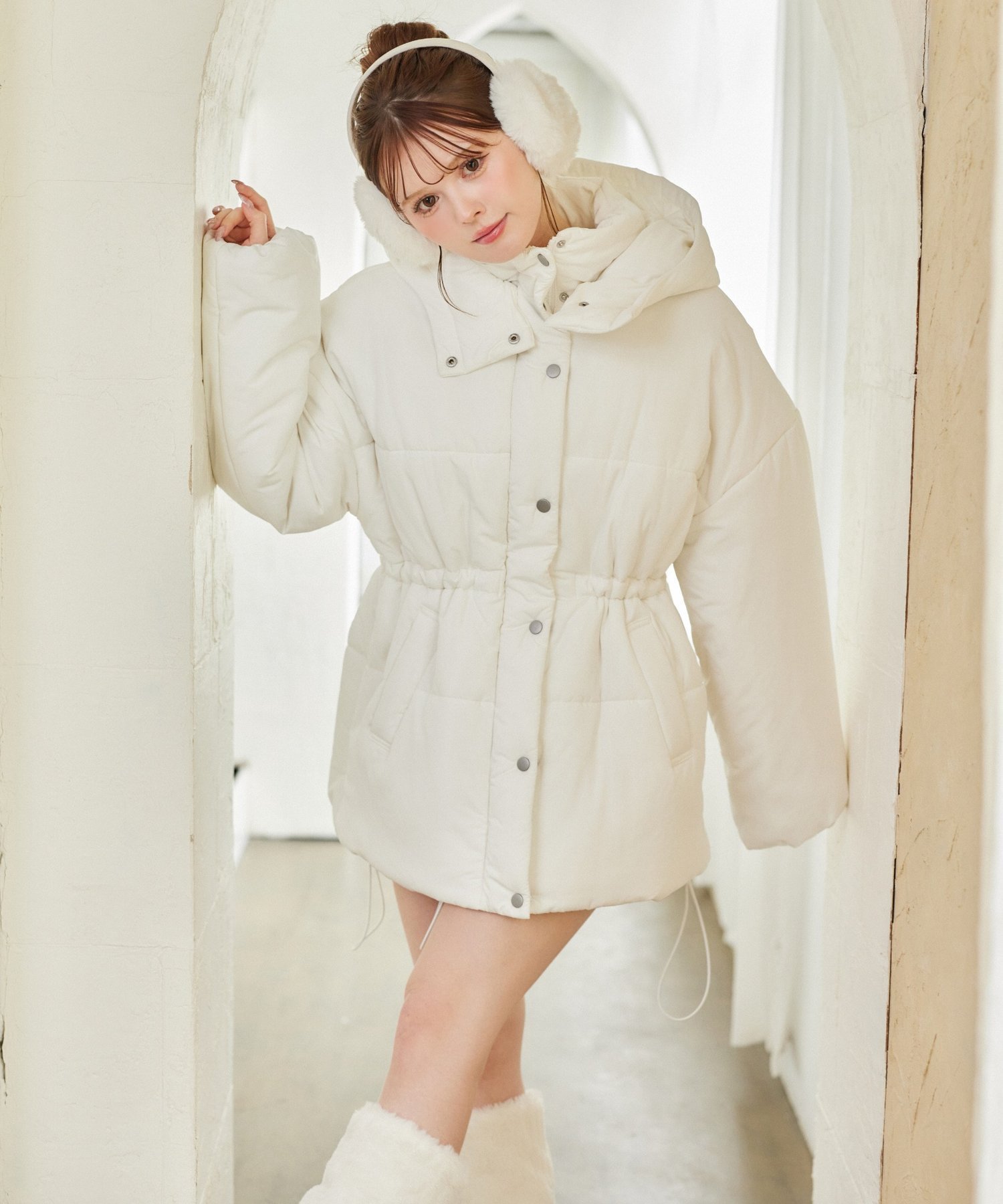 【ナイスクラップ/NICE CLAUP】の【リバイバル】ミドルフェイクダウン 人気、トレンドファッション・服の通販 founy(ファニー) ファッション Fashion レディースファッション Fashion for Women ジャケット Jacket, Outerwear スタンド Stand Collar, Upright Stand スラックス Slacks, Dress Pants ダウン Down, Puffer バランス Balance, Style Balance ボトム Bottoms, Lower Wear 防寒 Cold Protection, Winter-Ready ミドル Middle Length, Mid Height ロング Long, Long-Length 冬 Winter / This Winter 再入荷 Restock / Back in Stock おすすめ Recommended / Our Picks 2025年 2025 2025-2026秋冬・A/W Autumn/Winter 2025–26 AW25–26 other-1|ID: prp329100004728261 ipo3291000000034453260