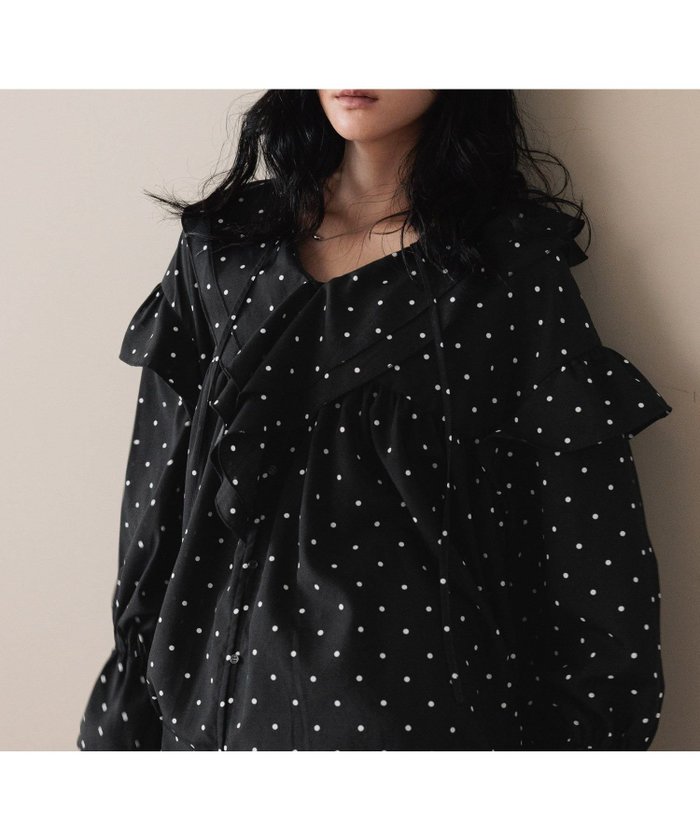 【ローリーズファーム/LOWRYS FARM】のフリルチュニックブラウス インテリア・キッズ・メンズ・レディースファッション・服の通販 founy(ファニー) https://founy.com/ ファッション Fashion レディースファッション Fashion for Women トップス・カットソー Cut & Sew Tops シャツ・ブラウス・オフィスカジュアル Elegant Blouses & Button-Ups おすすめ Recommended / Our Picks ショーツ Shorts, Short Pants チュニック Tunic, Long Top トレンド Trend, Trending Now ドット Polka Dot, Dot Pattern フリル Frill, Ruffle 冬 Winter / This Winter 夏 Summer 秋 Autumn 長袖 Long Sleeve, Full Sleeve |ID: prp329100004728296 ipo3291000000034198013