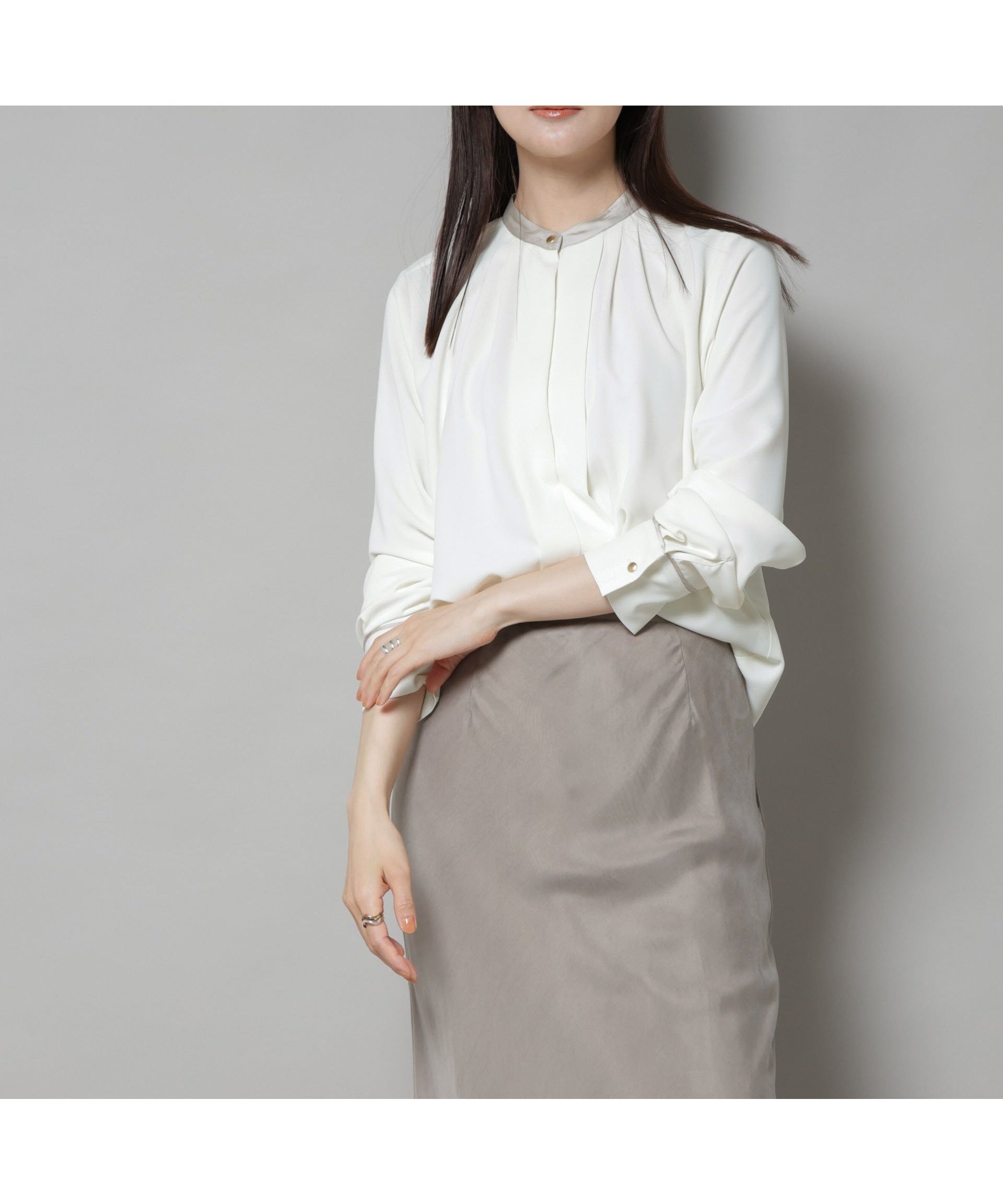 【ナノ ユニバース/nano universe】のスタンドバイカラータックブラウス インテリア・キッズ・メンズ・レディースファッション・服の通販 founy(ファニー) ファッション Fashion レディースファッション Fashion for Women トップス・カットソー Cut & Sew Tops シャツ・ブラウス・オフィスカジュアル Elegant Blouses & Button-Ups インナー Innerwear 春 Spring カフス Cuff Design ジャケット Jacket, Outerwear ジョーゼット Georgette, Semi-Sheer Fabric スタンド Stand Collar, Upright Stand セットアップ Set-Up, Coordinated Outfit 人気 Popular, Best Seller パイピング Piping, Trim Design フロント Front, Front Design ビジネス 仕事 通勤 Business / Work / Commuting 2025年 2025 2025-2026秋冬・A/W Autumn/Winter 2025–26 AW25–26 オフホワイト1|ID: prp329100004728309 ipo3291000000034657350