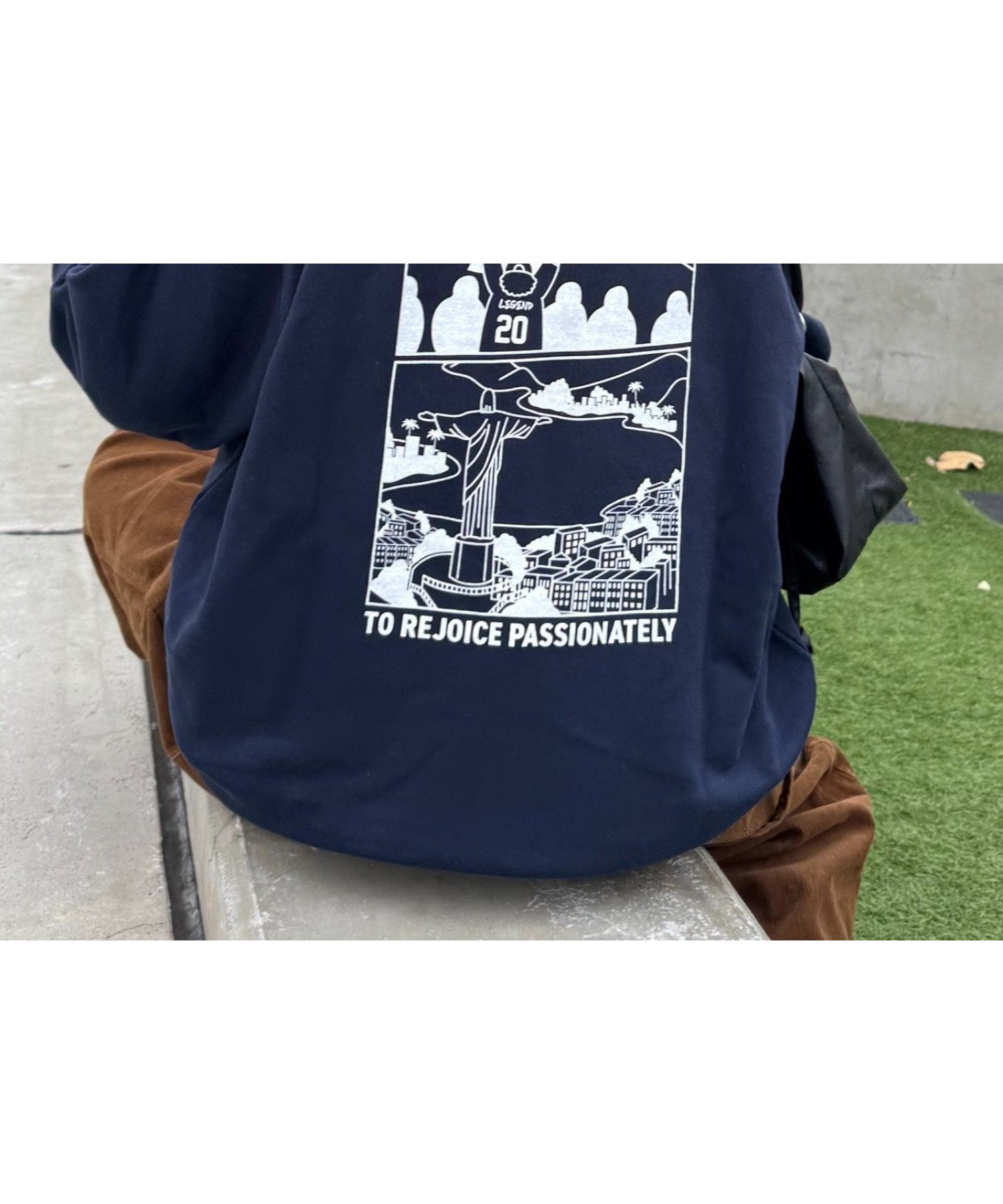 【チャオパニックティピー/CIAOPANIC TYPY】の【ojisan】ワンポイント刺繍裏毛スウェットクルー インテリア・キッズ・メンズ・レディースファッション・服の通販 founy(ファニー) 　ファッション　Fashion　レディースファッション　Fashion for Women　トップス・カットソー　Cut & Sew Tops　レディースパーカー・カジュアルフーディー　Casual Hoodies & Sweatshirts　スウェット・クルーネックトップス　Sweatshirts & Crewnecks / Relaxed Fit Sweat Tops　イラスト　Illustration　シンプル　Simple, Minimal　スウェット / スエット　Sweatshirt, Sweatwear　スラックス　Slacks, Dress Pants　デニム　Denim, Jeans Material　人気　Popular, Best Seller　プリント　Print, Printed Pattern　ミックス　Mix, Mixed Style　ロング　Long, Long-Length　ワンポイント　One Point, Statement Accent　おすすめ　Recommended / Our Picks　ミッドナイトブルー|ID: prp329100004728385 ipo3291000000034822535