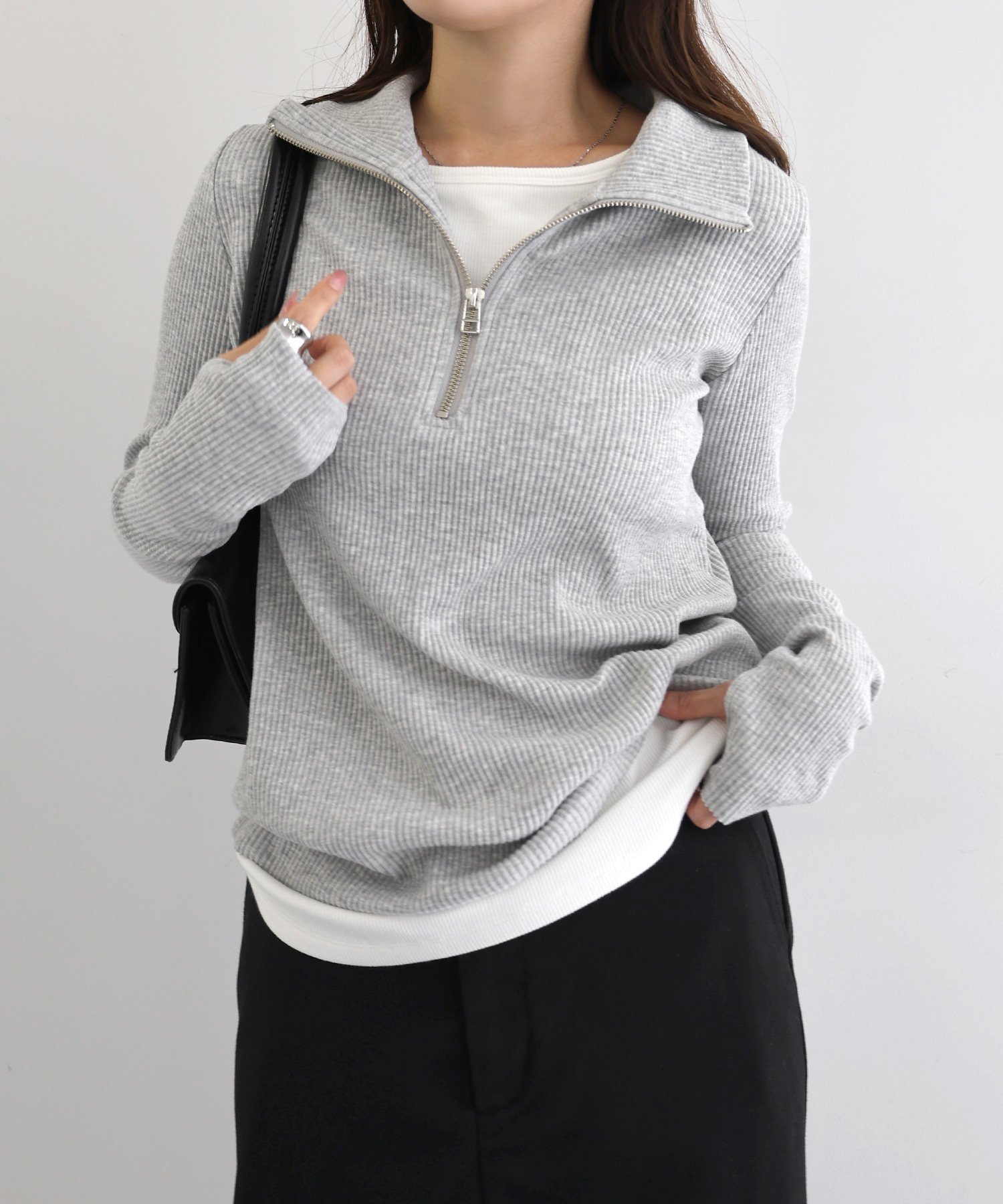 【アンドミー/andme】のセルフカットリブ サムホール ハーフジップ 長袖 トップス インテリア・キッズ・メンズ・レディースファッション・服の通販 founy(ファニー) 　ファッション　Fashion　レディースファッション　Fashion for Women　トップス・カットソー　Cut & Sew Tops　カーディガン　Cardigan, Knitwear　スリット　Slit, Slit Detail　トレンド　Trend, Trending Now　長袖　Long Sleeve, Full Sleeve　ハイネック　High Neck, Mock Neck　フィット　Fit, Slim Fit　マーメイド　Mermaid, Fishtail Silhouette　レギンス　Leggings, Stretch Pants　おすすめ　Recommended / Our Picks　杢グレー|ID: prp329100004728411 ipo3291000000034512273