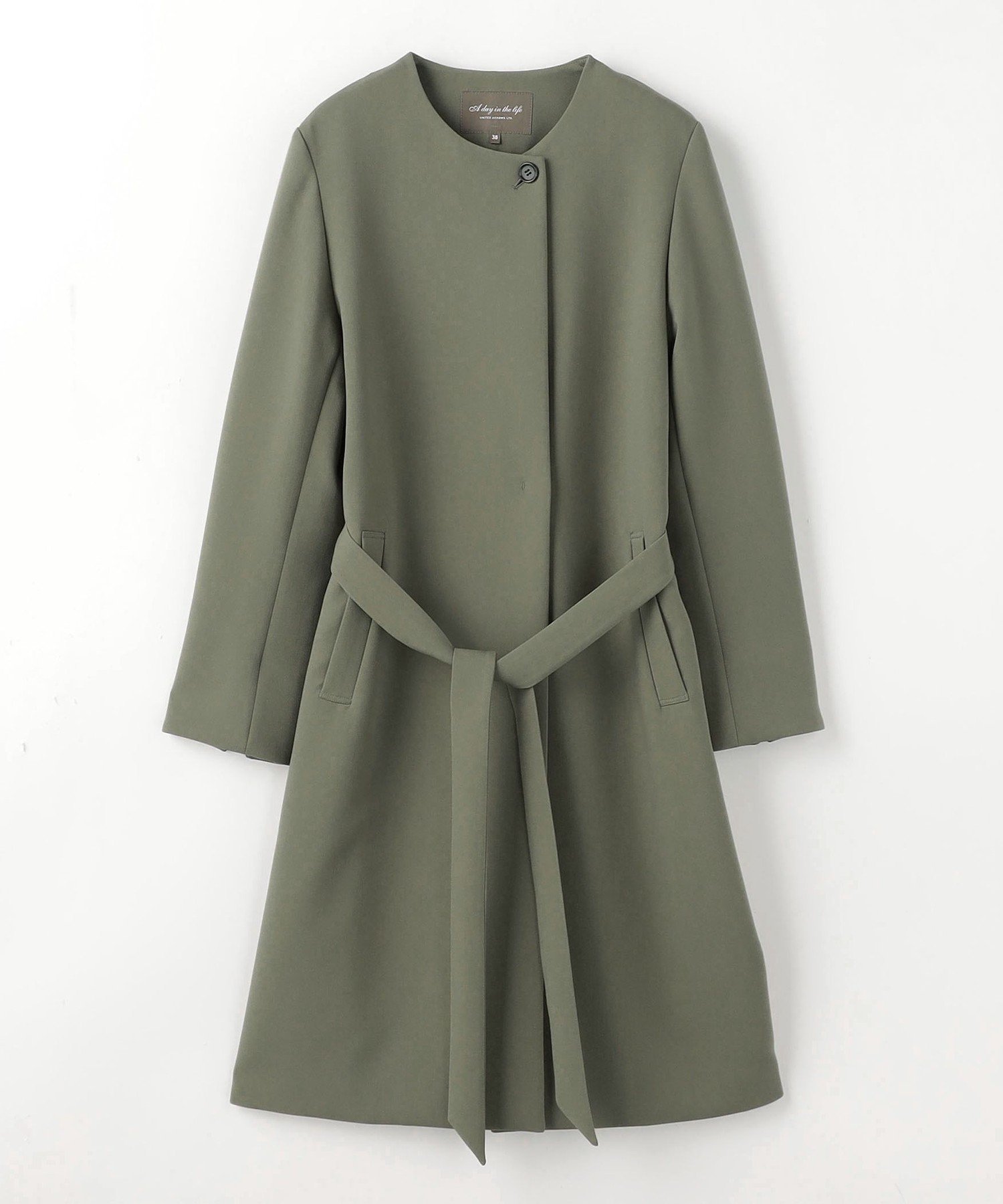 【ユナイテッドアローズ/UNITED ARROWS】のダブルクロス ノーカラー ベルトコート A DAY IN THE LIFE 人気、トレンドファッション・服の通販 founy(ファニー) 　ファッション　Fashion　レディースファッション　Fashion for Women　アウター　Coat / Outerwear Collection　コート・ロングコート・ピーコート　Long Coats, Peacoats & More　ベルト&ウエストマーク　Belts & Waist Accessories　シンプル　Simple, Minimal　ダブル　Double, Double-Breasted　ロング　Long, Long-Length　アウトレット　Outlet / Clearance　ビジネス 仕事 通勤　Business / Work / Commuting　 other-1|ID: prp329100004728438 ipo3291000000034718381