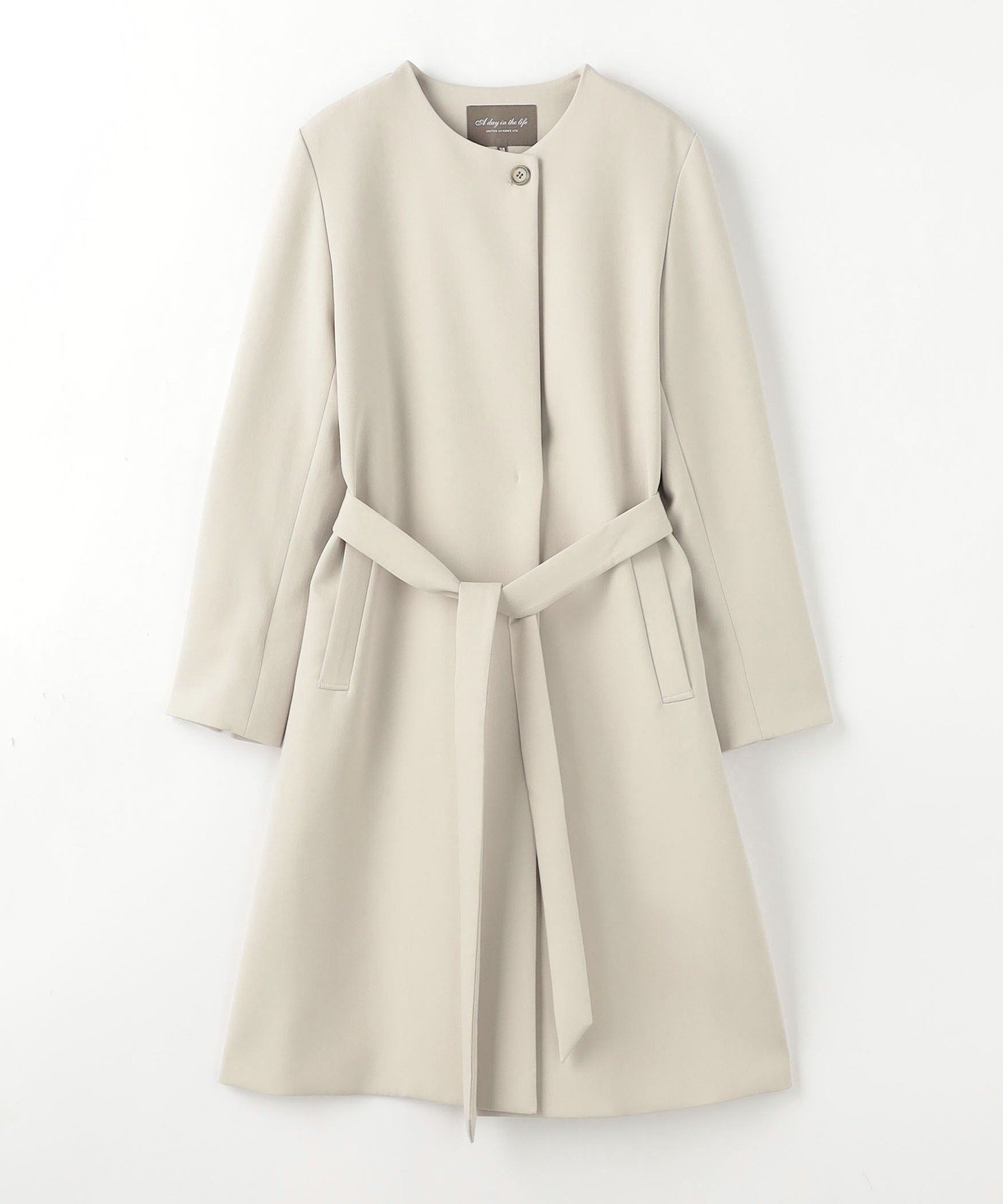 【ユナイテッドアローズ/UNITED ARROWS】のダブルクロス ノーカラー ベルトコート A DAY IN THE LIFE インテリア・キッズ・メンズ・レディースファッション・服の通販 founy(ファニー) 　ファッション　Fashion　レディースファッション　Fashion for Women　アウター　Coat / Outerwear Collection　コート・ロングコート・ピーコート　Long Coats, Peacoats & More　ベルト&ウエストマーク　Belts & Waist Accessories　シンプル　Simple, Minimal　ダブル　Double, Double-Breasted　ロング　Long, Long-Length　アウトレット　Outlet / Clearance　ビジネス 仕事 通勤　Business / Work / Commuting　NATURAL|ID: prp329100004728438 ipo3291000000034718383
