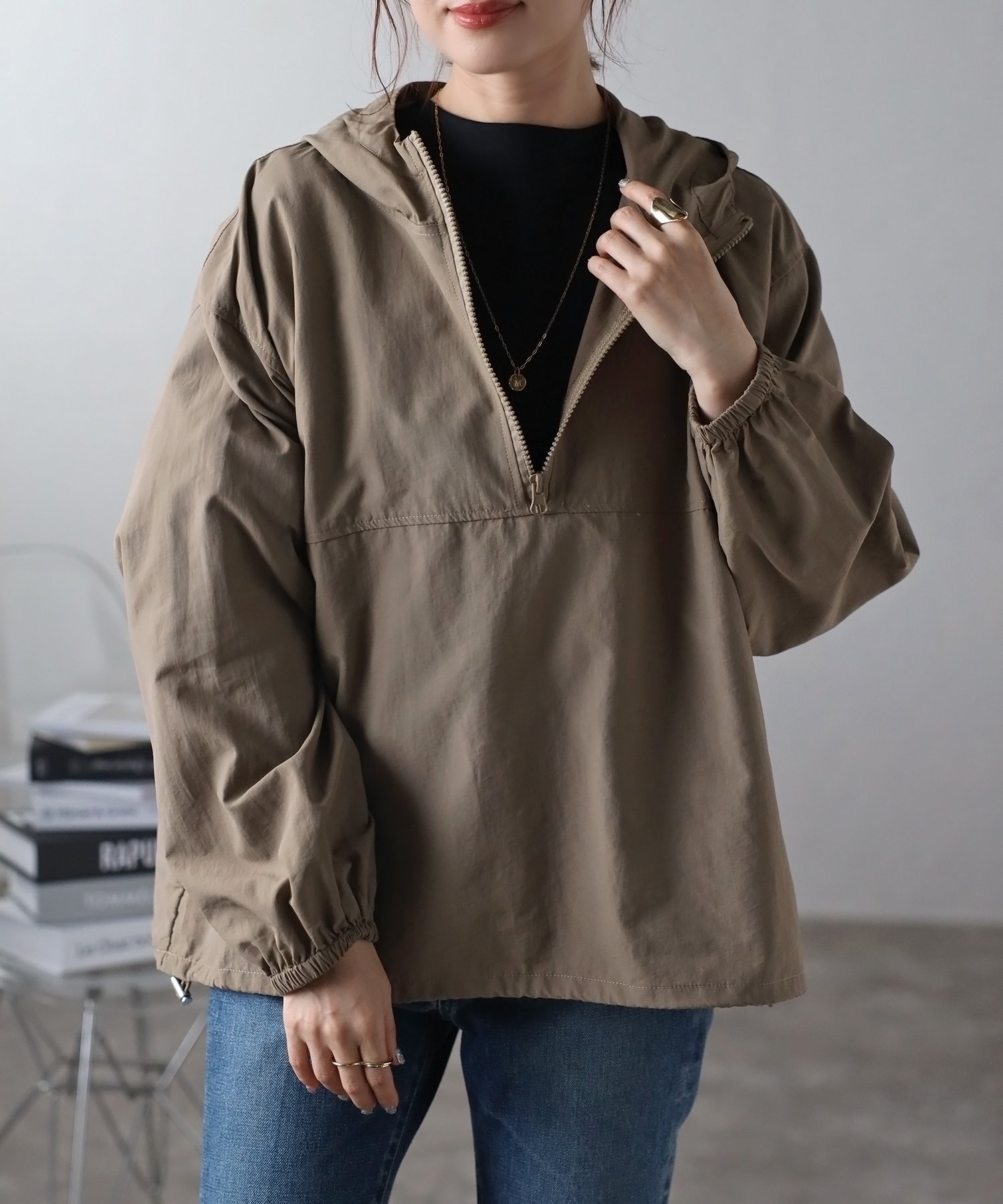 【リラクロ/relaclo】のmitis/ナイロンアノラックパーカー インテリア・キッズ・メンズ・レディースファッション・服の通販 founy(ファニー) 　ファッション　Fashion　レディースファッション　Fashion for Women　トップス・カットソー　Cut & Sew Tops　レディースパーカー・カジュアルフーディー　Casual Hoodies & Sweatshirts　インナー　Innerwear　スポーツ　Sports, Activewear　パーカー　Hoodie, Parka　グレージュ|ID: prp329100004728545 ipo3291000000034247157