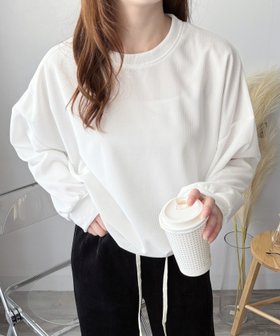 【アミュレット/Amulet】の【Amulet】ワッフル風長袖プルオーバー 人気、トレンドファッション・服の通販 founy(ファニー) ファッション Fashion レディースファッション Fashion for Women トップス・カットソー Cut & Sew Tops カジュアルプルオーバー・ニットトップス Pullovers & Knit Tops / Casual Pullovers インナー Innerwear シンプル Simple, Minimal スニーカー Sneakers, Trainers デニム Denim, Jeans Material トレンド Trend, Trending Now ベーシック Basic, Essential リラックス Relax, Relaxed Fit ワイド Wide, Wide Fit ワッフル Waffle, Waffle Knit 無地 Plain, Solid Color 長袖 Long Sleeve, Full Sleeve |ID:prp329100004728560