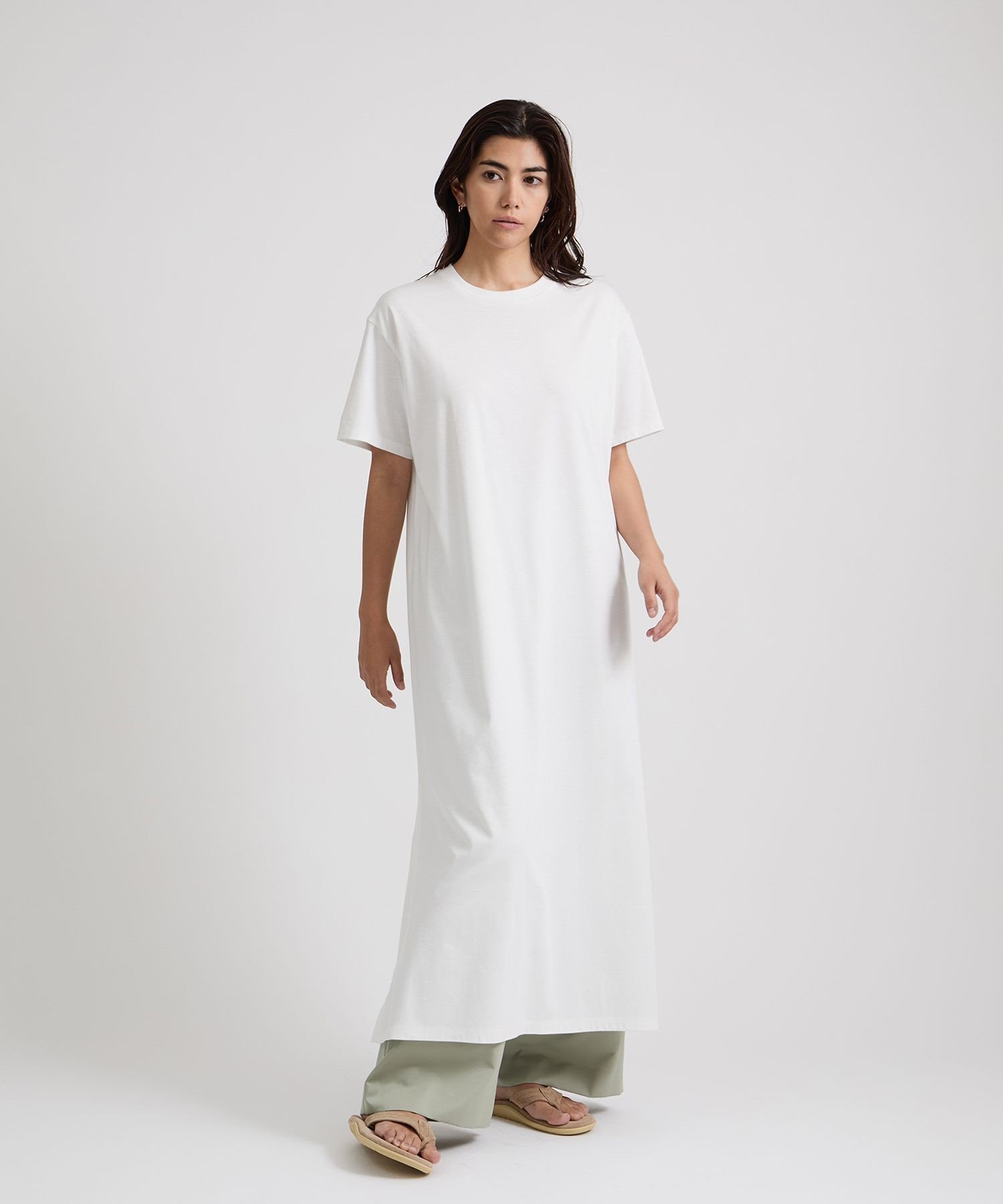 【サタデイズ ニューヨークシティ/SATURDAYS NYC】のBleeker Onepiece Dress インテリア・キッズ・メンズ・レディースファッション・服の通販 founy(ファニー) 　ファッション　Fashion　レディースファッション　Fashion for Women　ワンピース　Dresses　フォーマル・パーティードレス・結婚式用ドレス　Elegant & Casual Dresses　シンプル　Simple, Minimal　スリット　Slit, Slit Detail　バランス　Balance, Style Balance　ロング　Long, Long-Length　ブラック(01)|ID: prp329100004728670 ipo3291000000034163275
