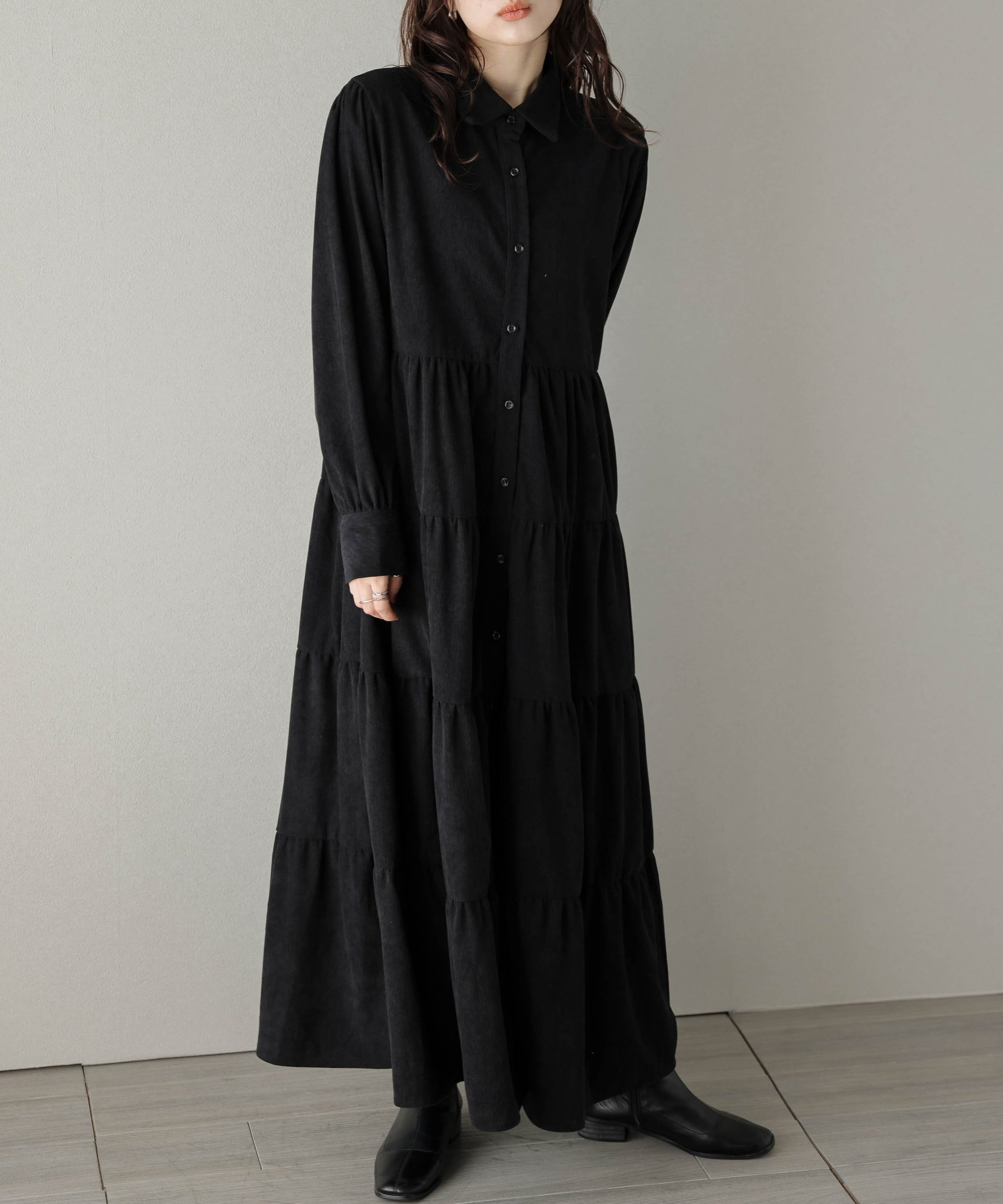 【ラジュール/Lajour】のコーデュロイ ティアード フレアワンピース インテリア・キッズ・メンズ・レディースファッション・服の通販 founy(ファニー) ファッション Fashion レディースファッション Fashion for Women ワンピース Dresses 2025年 2025 2025-2026秋冬・A/W Autumn/Winter 2025–26 AW25–26 おすすめ Recommended / Our Picks ガーリー Girly, Feminine Style クラシカル Classical, Vintage-Inspired コーデュロイ Corduroy, Cord Fabric ティアード Tiered, Tiered Style ティアードワンピース Tiered Dress, Flared Dress フェミニン Feminine, Girly フレア Flare, Flared ブラック|ID: prp329100004728757 ipo3291000000035007283