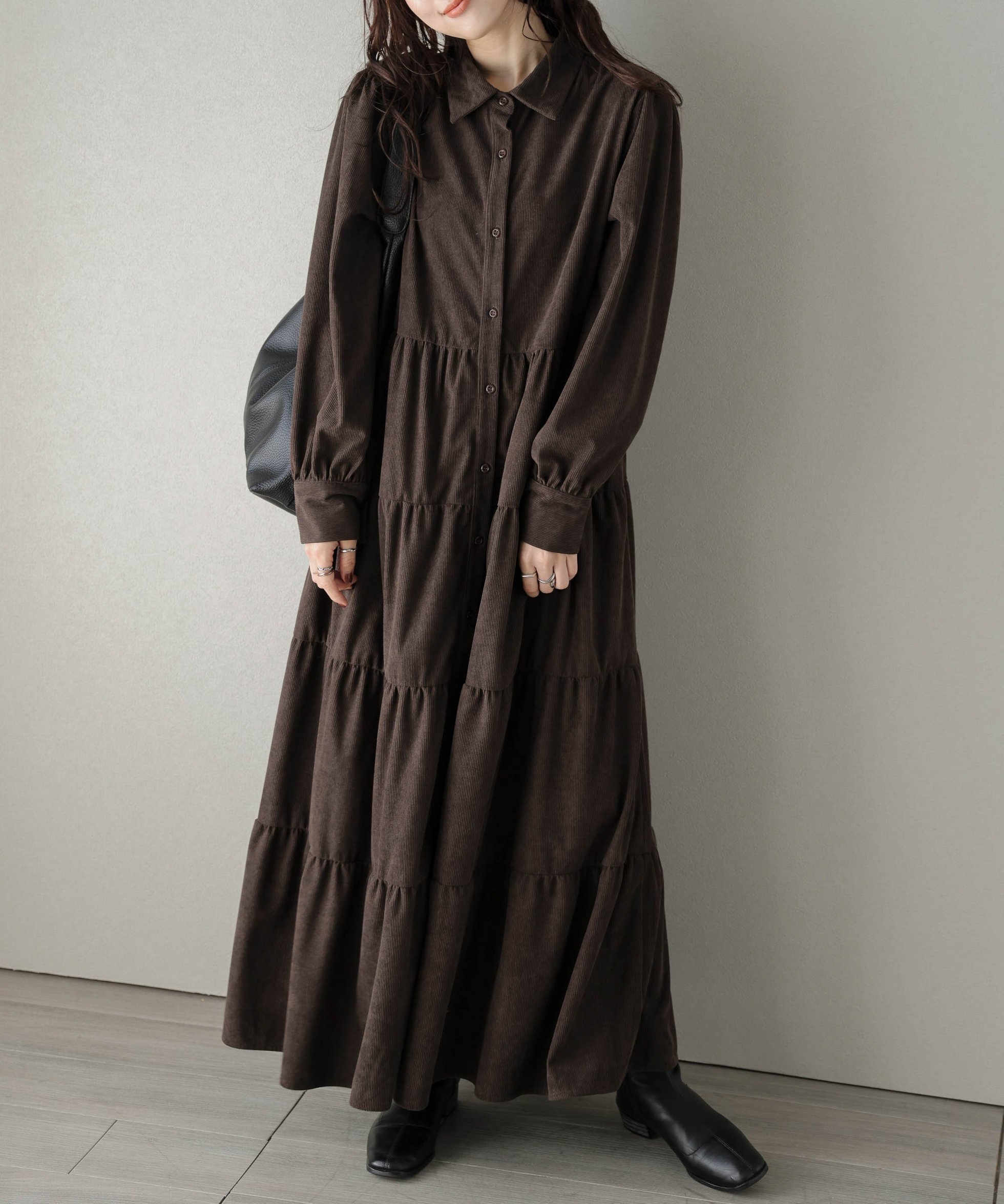 【ラジュール/Lajour】のコーデュロイ ティアード フレアワンピース インテリア・キッズ・メンズ・レディースファッション・服の通販 founy(ファニー) ファッション Fashion レディースファッション Fashion for Women ワンピース Dresses 2025年 2025 2025-2026秋冬・A/W Autumn/Winter 2025–26 AW25–26 おすすめ Recommended / Our Picks ガーリー Girly, Feminine Style クラシカル Classical, Vintage-Inspired コーデュロイ Corduroy, Cord Fabric ティアード Tiered, Tiered Style ティアードワンピース Tiered Dress, Flared Dress フェミニン Feminine, Girly フレア Flare, Flared ブラウン|ID: prp329100004728757 ipo3291000000035007285