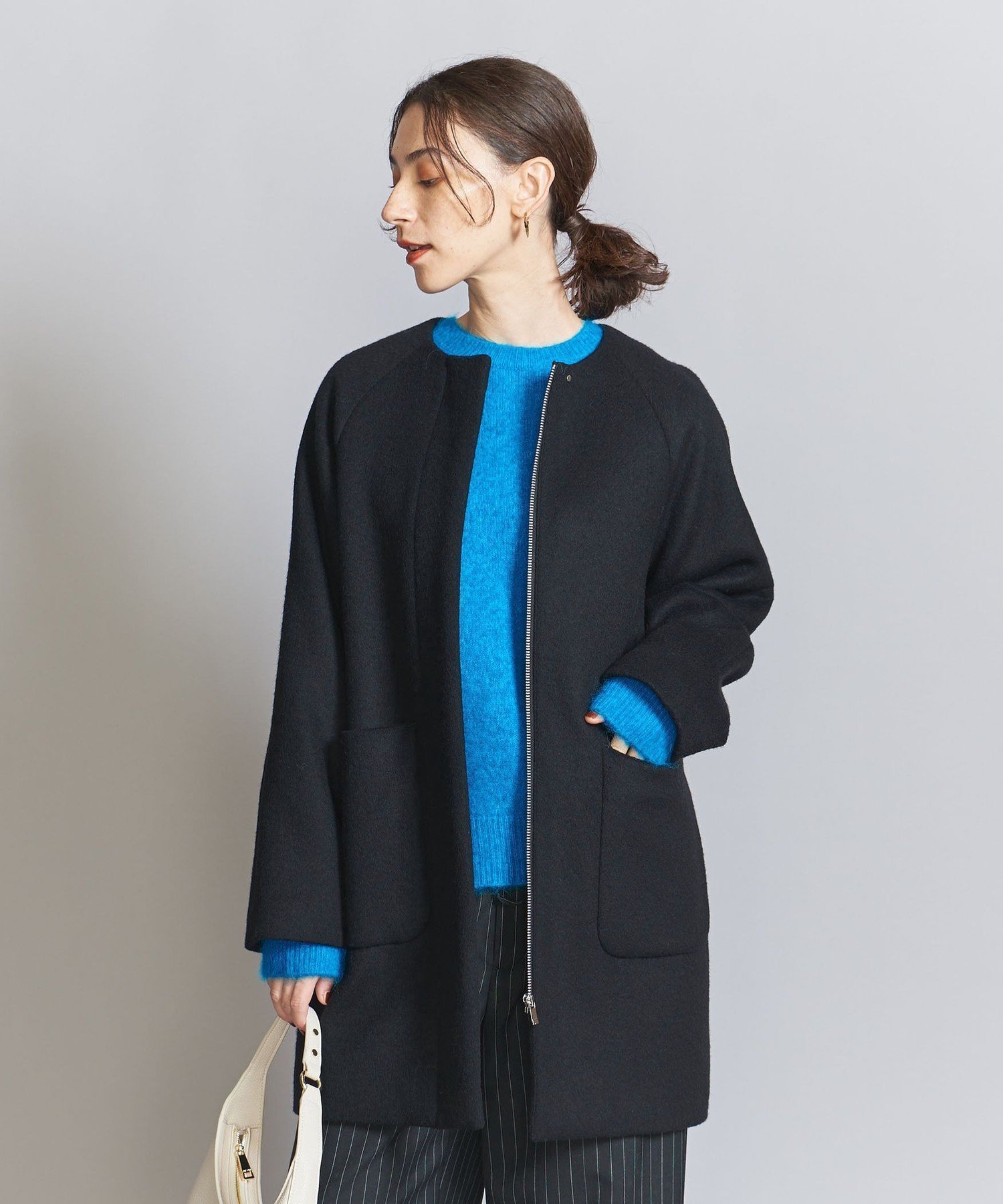 【ユナイテッドアローズ/UNITED ARROWS】のウールブレンド ノーカラーミドルコート インテリア・キッズ・メンズ・レディースファッション・服の通販 founy(ファニー) 　ファッション　Fashion　レディースファッション　Fashion for Women　アウター　Coat / Outerwear Collection　コート・ロングコート・ピーコート　Long Coats, Peacoats & More　ストール　Stole, Wrap　スラックス　Slacks, Dress Pants　スリット　Slit, Slit Detail　スリーブ　Sleeve, Long Sleeve / Short Sleeve　タートルネック　Turtleneck, High Neck　デニム　Denim, Jeans Material　トレンド　Trend, Trending Now　ポケット　Pocket, Pocket Detail　ミドル　Middle Length, Mid Height　A/W・秋冬　Autumn/Winter　アウトレット　Outlet / Clearance　エレガント 上品　Elegant　BLACK|ID: prp329100004728783 ipo3291000000034499762