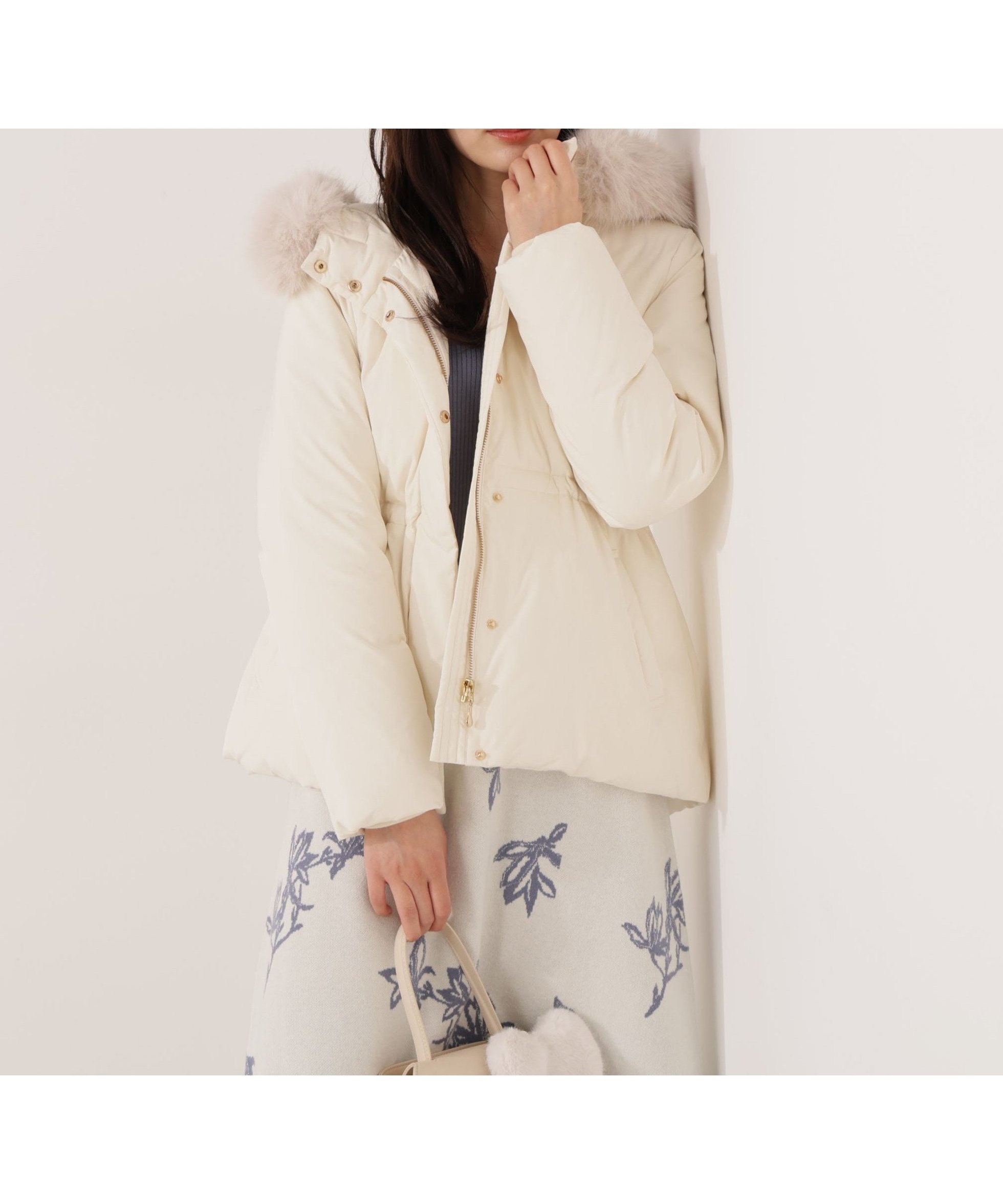 【プロポーション ボディドレッシング/PROPORTION BODY DRESSING】のウエストマークショートダウン 25AW 人気、トレンドファッション・服の通販 founy(ファニー) ファッション Fashion レディースファッション Fashion for Women 2025年 2025 2025-2026秋冬・A/W Autumn/Winter 2025–26 AW25–26 タフタ Taffeta, Structured Fabric ダウン Down, Puffer トレンド Trend, Trending Now ドローコード Drawcord, Drawstring Cord バランス Balance, Style Balance フィット Fit, Slim Fit フェイクファー Faux Fur, Imitation Fur フェミニン Feminine, Girly フランス France, French 軽量 Lightweight, Ultra Light other-1|ID: prp329100004728805 ipo3291000000034880565