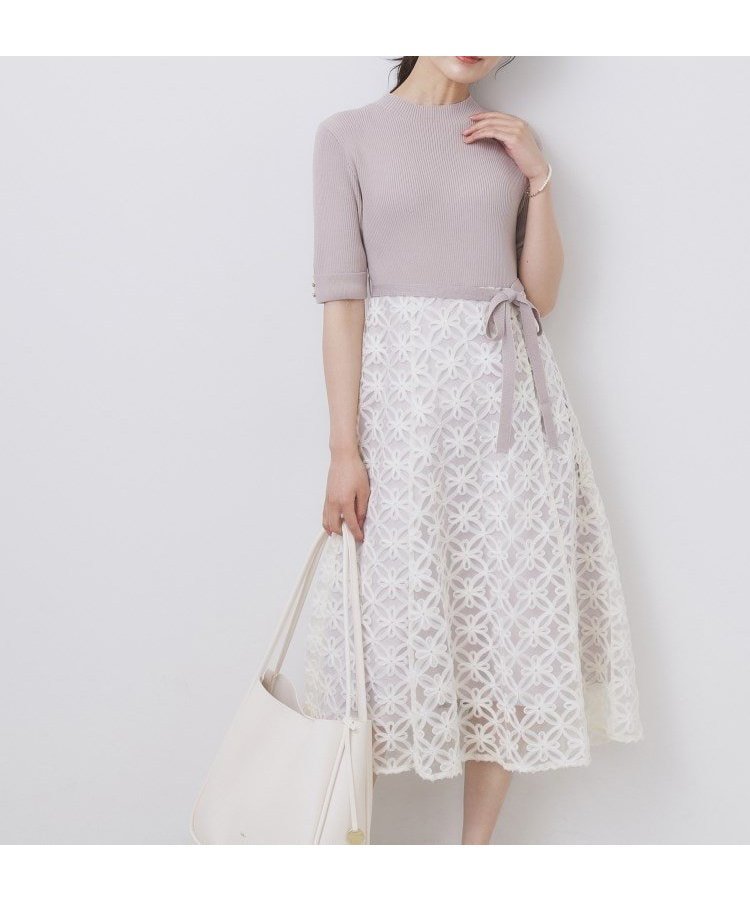 【インデックス/INDEX】のフラワーレースドッキングワンピース【洗える/抗ピル】 インテリア・キッズ・メンズ・レディースファッション・服の通販 founy(ファニー) 　ファッション　Fashion　レディースファッション　Fashion for Women　ワンピース　Dresses　エレガント 上品　Elegant　洗える　Machine Washable　コンパクト　Compact, Small Size　スマート　Smart, Elegant　ドッキング　Docking, Mixed Material　フラワー　Flower, Floral　ポケット　Pocket, Pocket Detail　リブニット　Rib Knit, Ribbed Knit　リボン　Ribbon, Bow　レース　Lace, Lace Fabric　ピンクベージュ|ID: prp329100004728873 ipo3291000000034713354