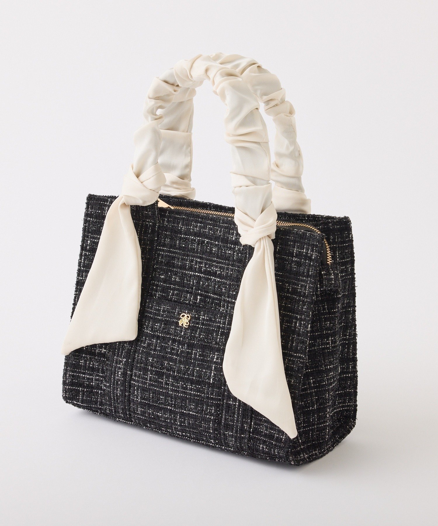 【ナイスクラップ/NICE CLAUP】の【新色追加】ギャザーハンドルミニトート インテリア・キッズ・メンズ・レディースファッション・服の通販 founy(ファニー) ファッション Fashion レディースファッション Fashion for Women バッグ Bags 2025年 2025 2025-2026秋冬・A/W Autumn/Winter 2025–26 AW25–26 ギャザー Gathered, Ruffled ツイード Twill, Twill Weave フェミニン Feminine, Girly リボン Ribbon, Bow 傘 Umbrella, Parasol ブラック系その他|ID: prp329100004728884 ipo3291000000034557969